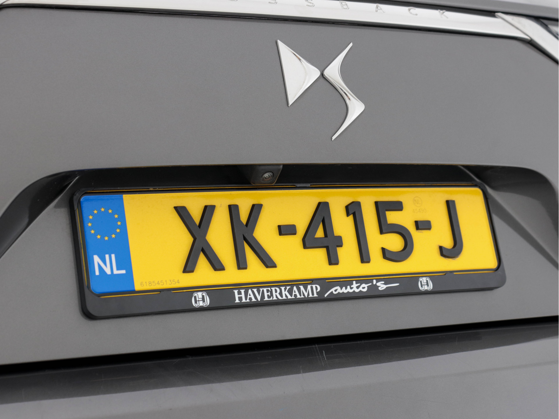 DS 7 Crossback 1.5 BlueHDI So Chic *DIGI-COCKPIT | NAVI-FULLMAP | FULL-LED | MICROFIBRE | CAMERA | KEYLESS | CARPLAY | ADAPT.CRUISE | DAB | HEATED-SEATS | TOWBAR | PDC | SPORT-SEATS | 18"ALU*