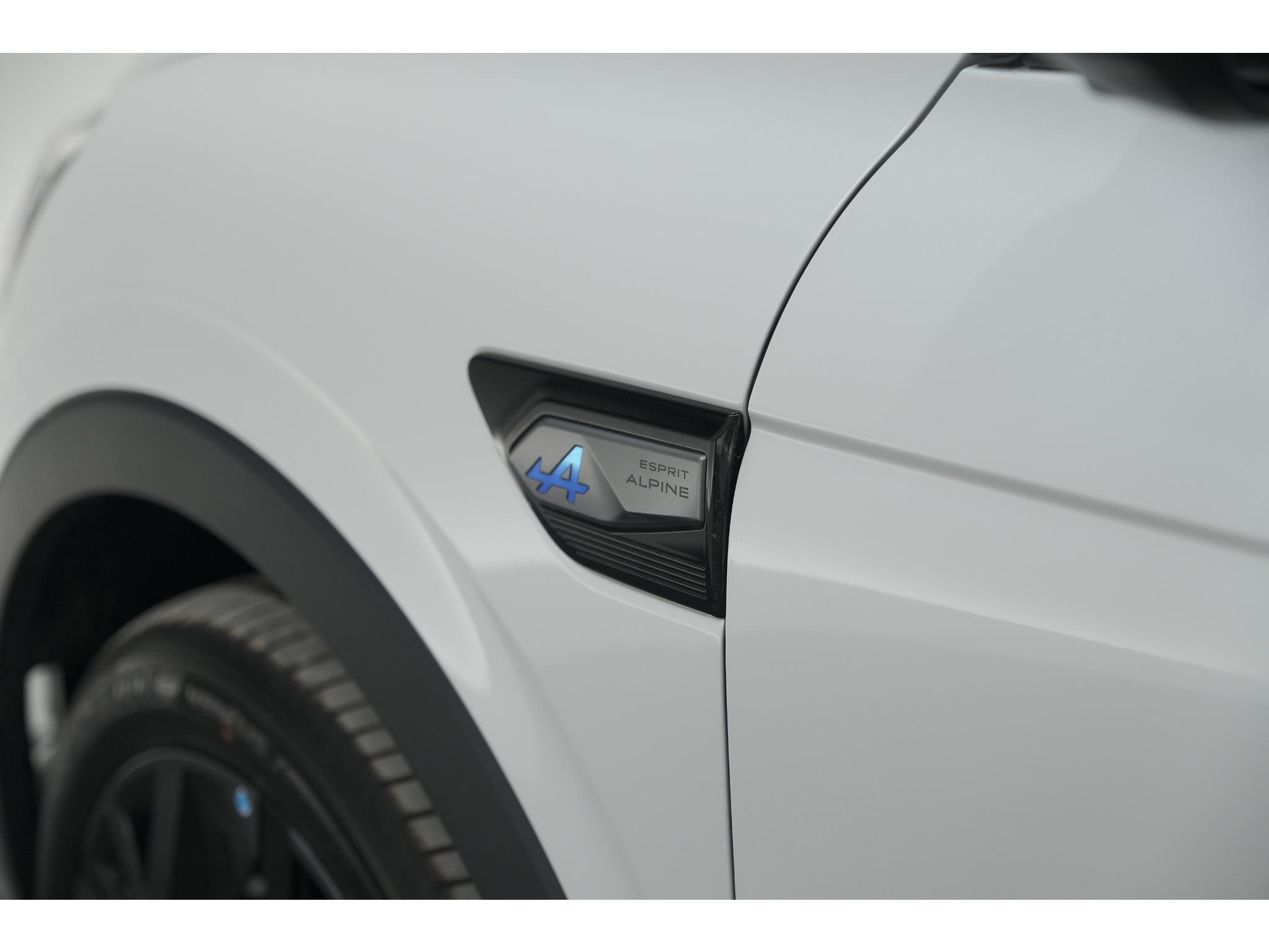 Renault Arkana 1.6 E-Tech hybrid 145 Esprit Alpine | 360 Camera | Adaptieve Cruise Control | Pack Winter | Dodehoekdetectie