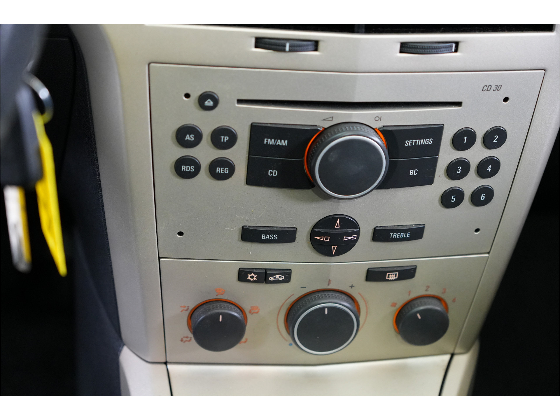 Opel Astra TwinTop 1.8 Enjoy | Climate | Cruise | PDC |
