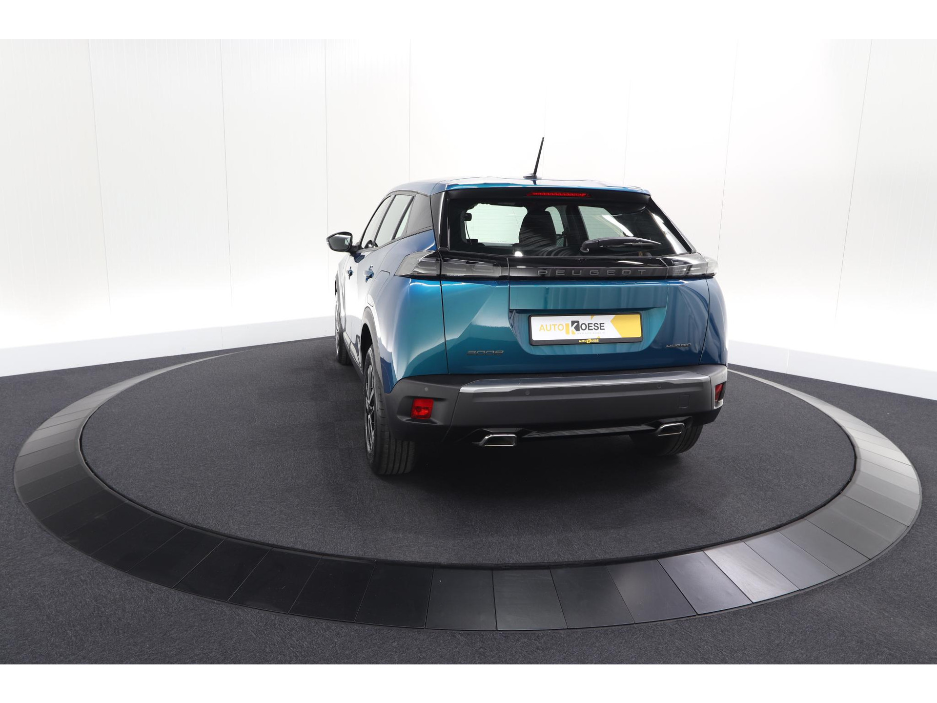 Peugeot 2008 Hybrid 136 e-DCS6 Style | Apple Carplay | Parkeersensoren | Climate control
