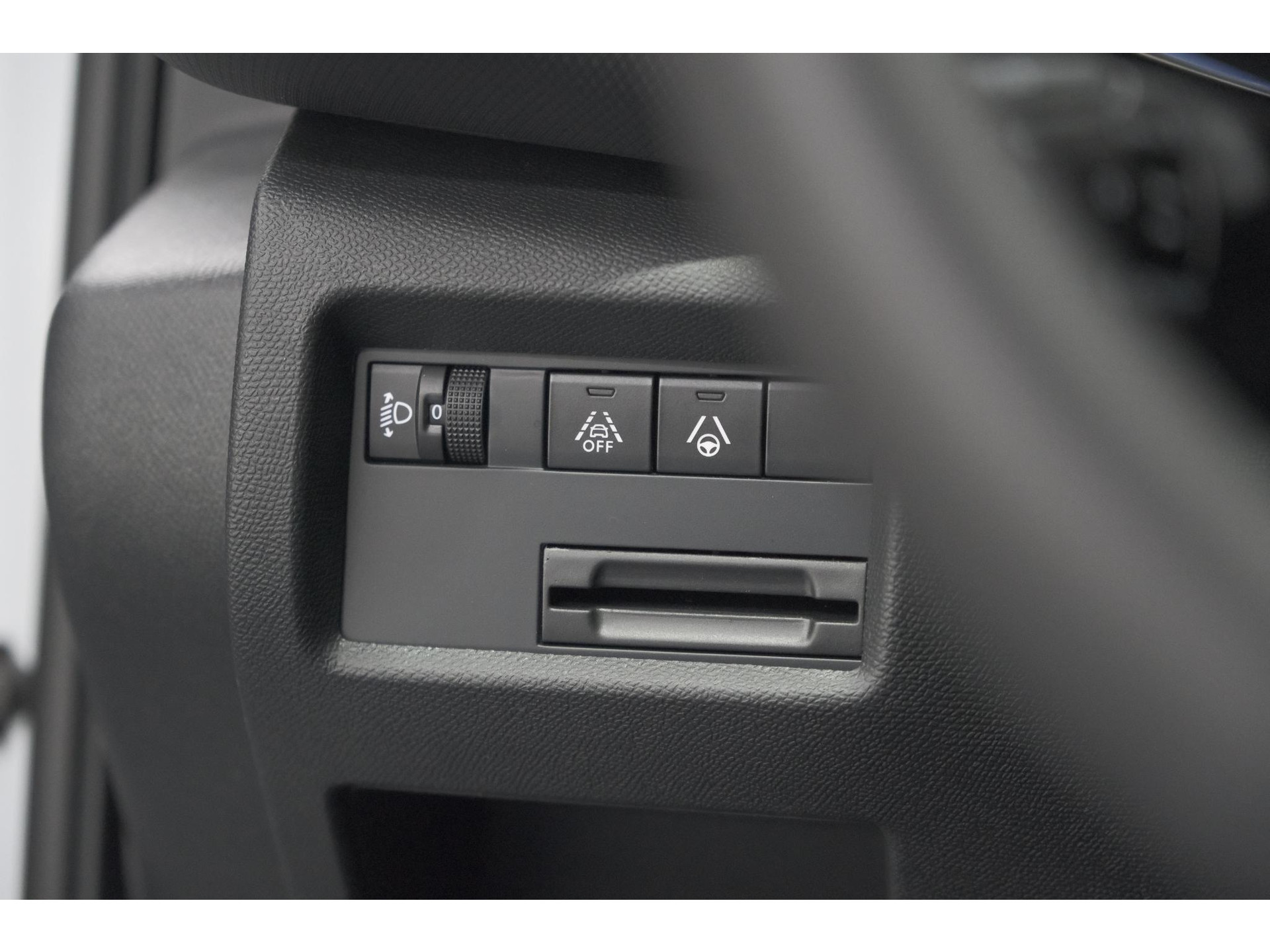 Citroen C5 Aircross 1.2 Hybrid 145pk Max | Camera | Adaptieve Cruise Control | Dodehoekdetectie