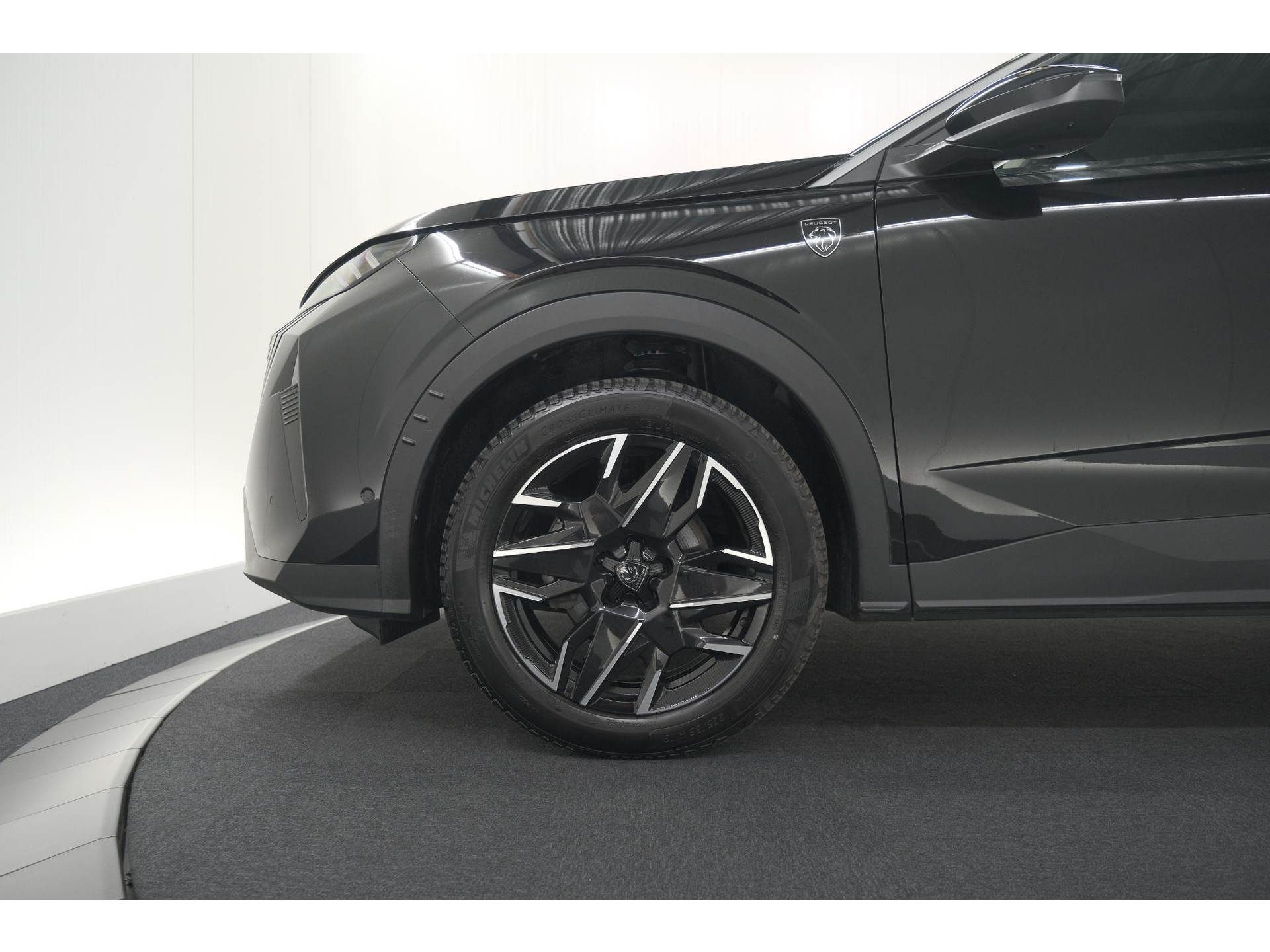 Peugeot 3008 1.2 Hybrid 145 GT | 360 Camera | Adaptieve Cruise Control | Stoelen Pakket | Elektrische Kofferklep