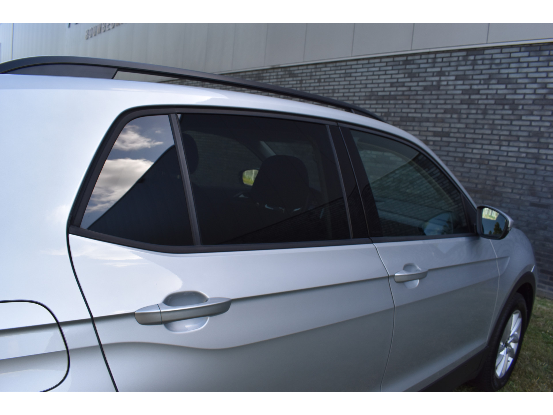 Volkswagen T-Cross 1.0 TSI Life Navigatie/CarPlay Automaat Stoelverwarming