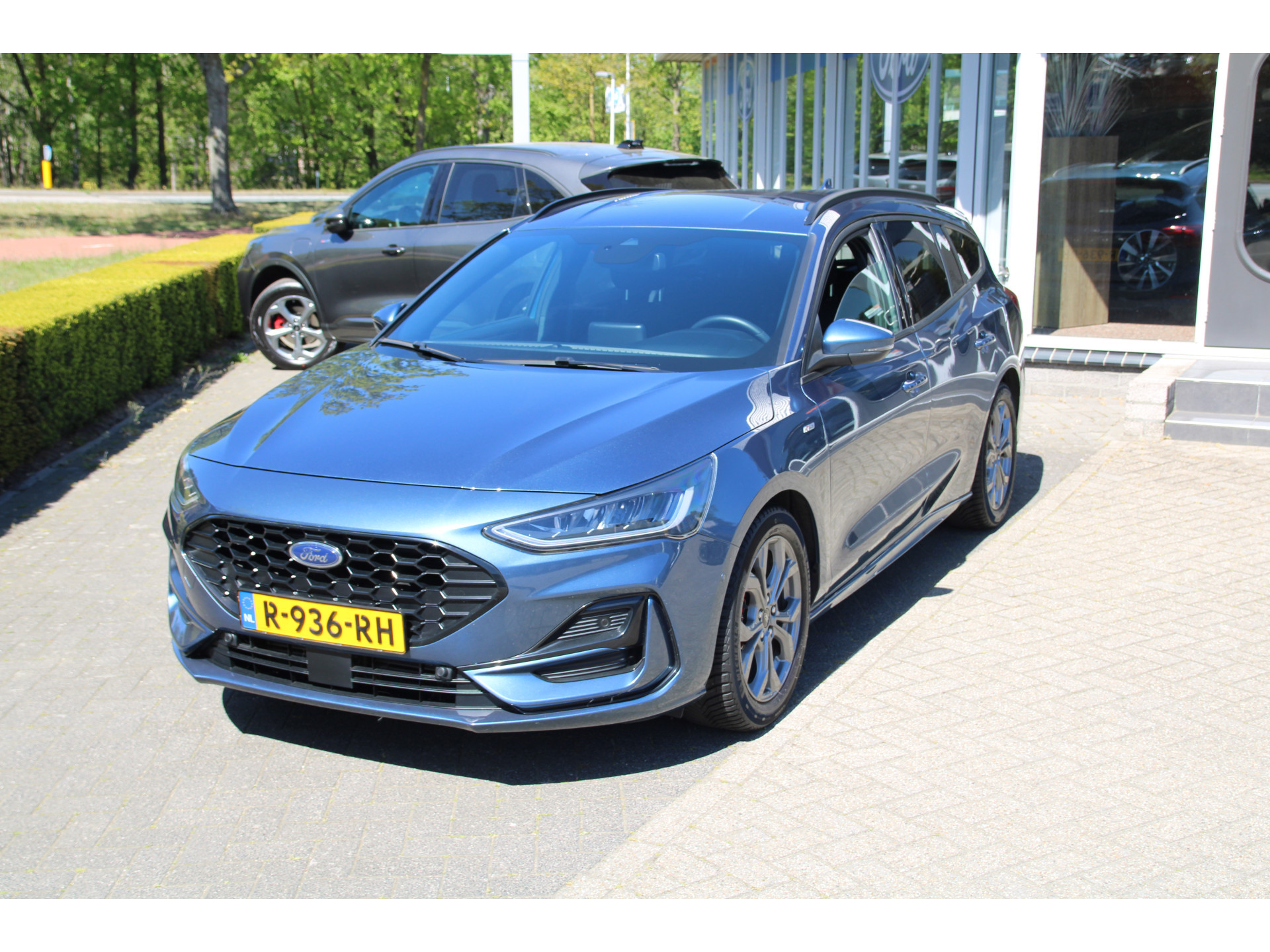 Ford Focus Wagon 1.0 EcoBoost 125 PK Hybrid ST Line TREKHAAK | WINTER- PACK | Camera |