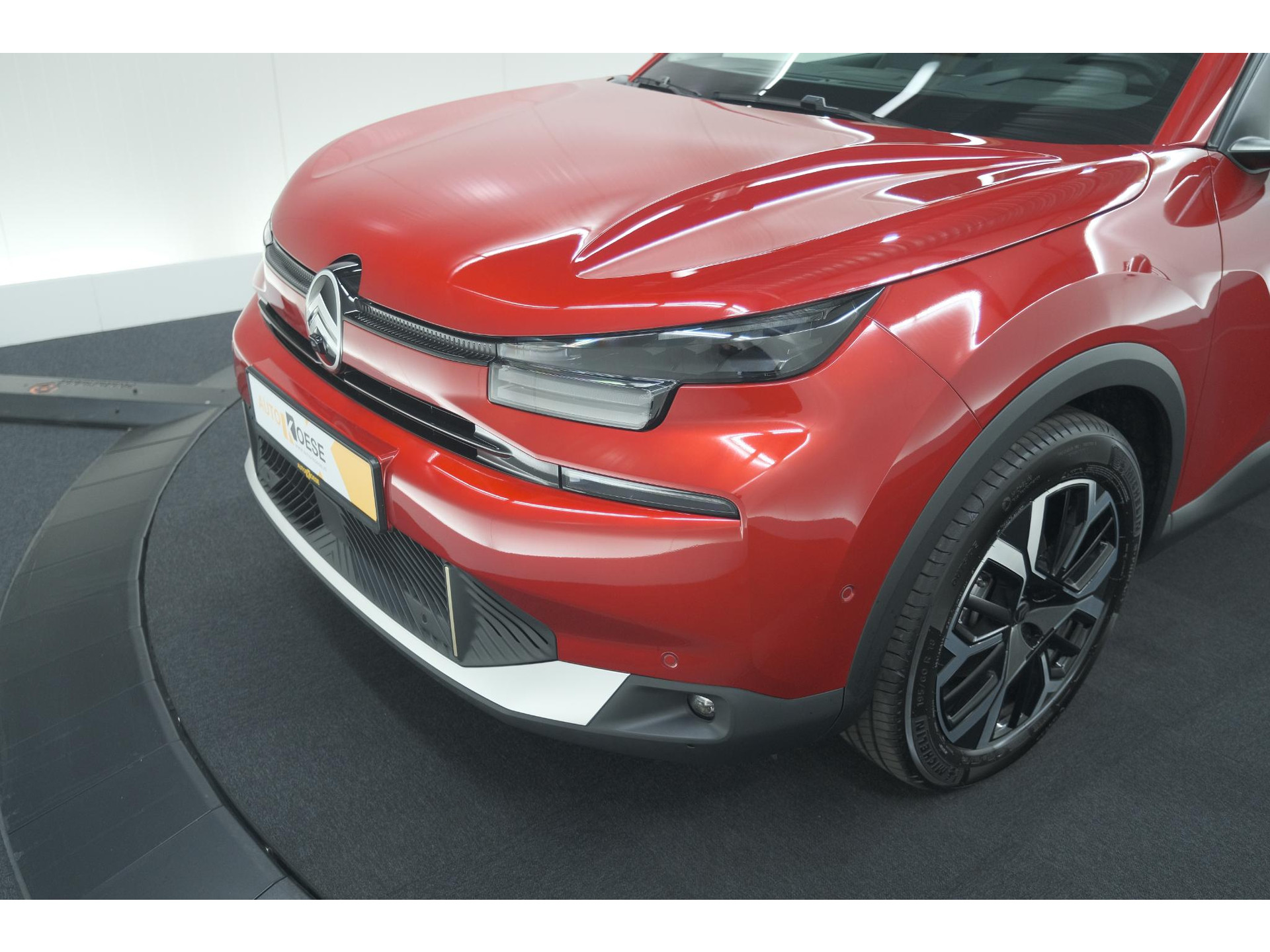 Citroen C4 1.2 Hybrid 145pk Max | 360 Camera | Adaptieve Cruise Control | Navigatie | Apple Carplay