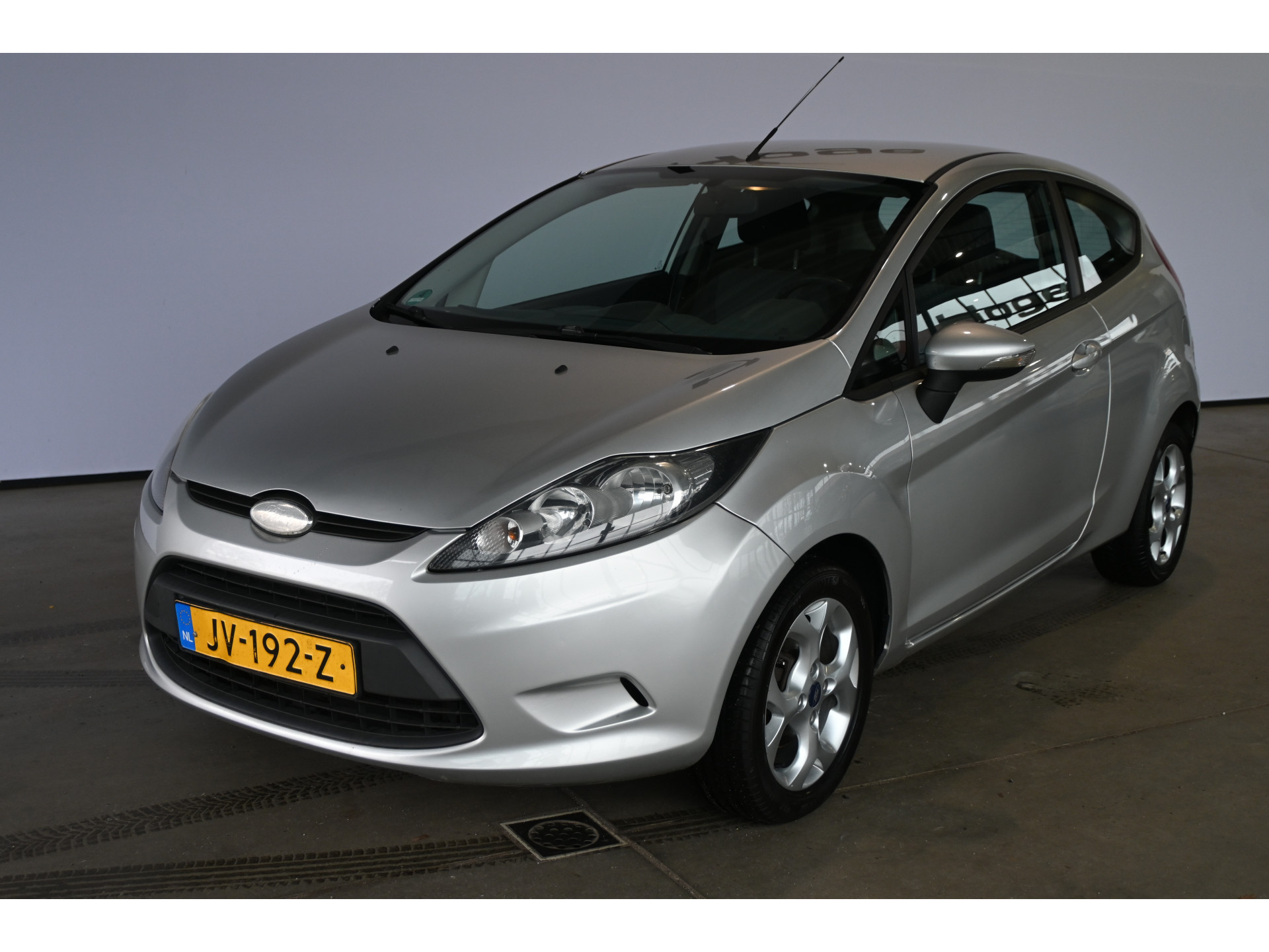 Ford Fiesta 1.25 Trend Airco Lichtmetaal Stuurbekrachtiging Lichtmetaal Inruil Mogelijk!