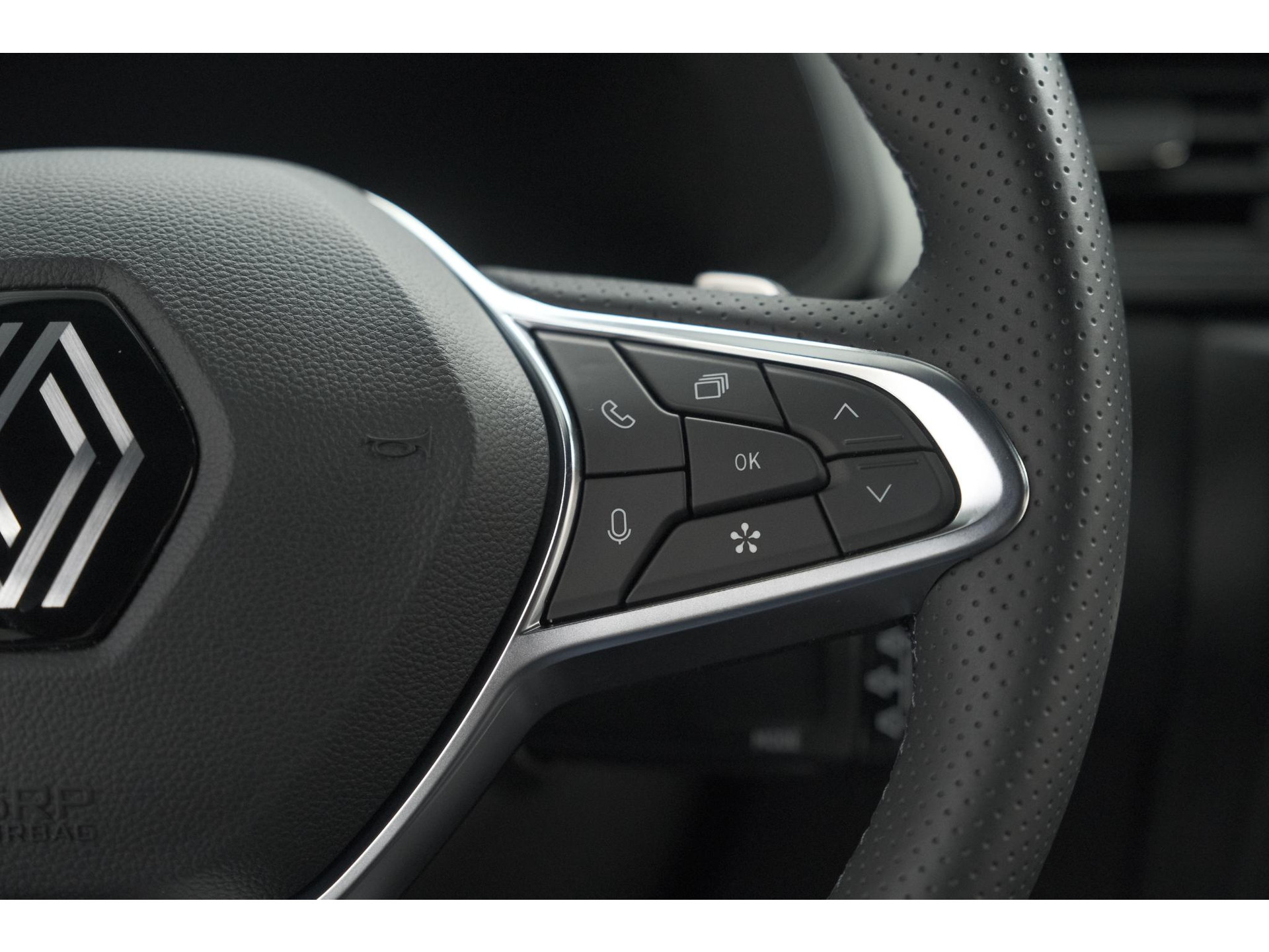 Renault Captur Mild Hybrid 160 EDC Techno | Pack Winter | Camera | Adaptieve Cruise Control | Apple Carplay