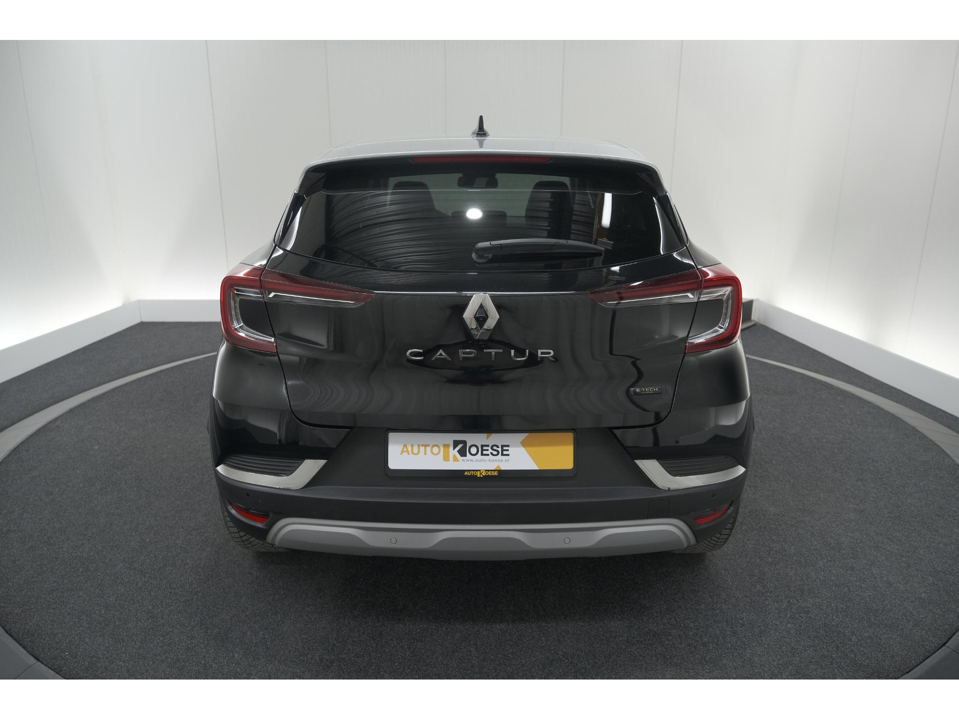 Renault Captur 1.6 E-Tech full hybrid 145 techno | Pack Full Screen | Camera | Navigatie | Allseason Banden