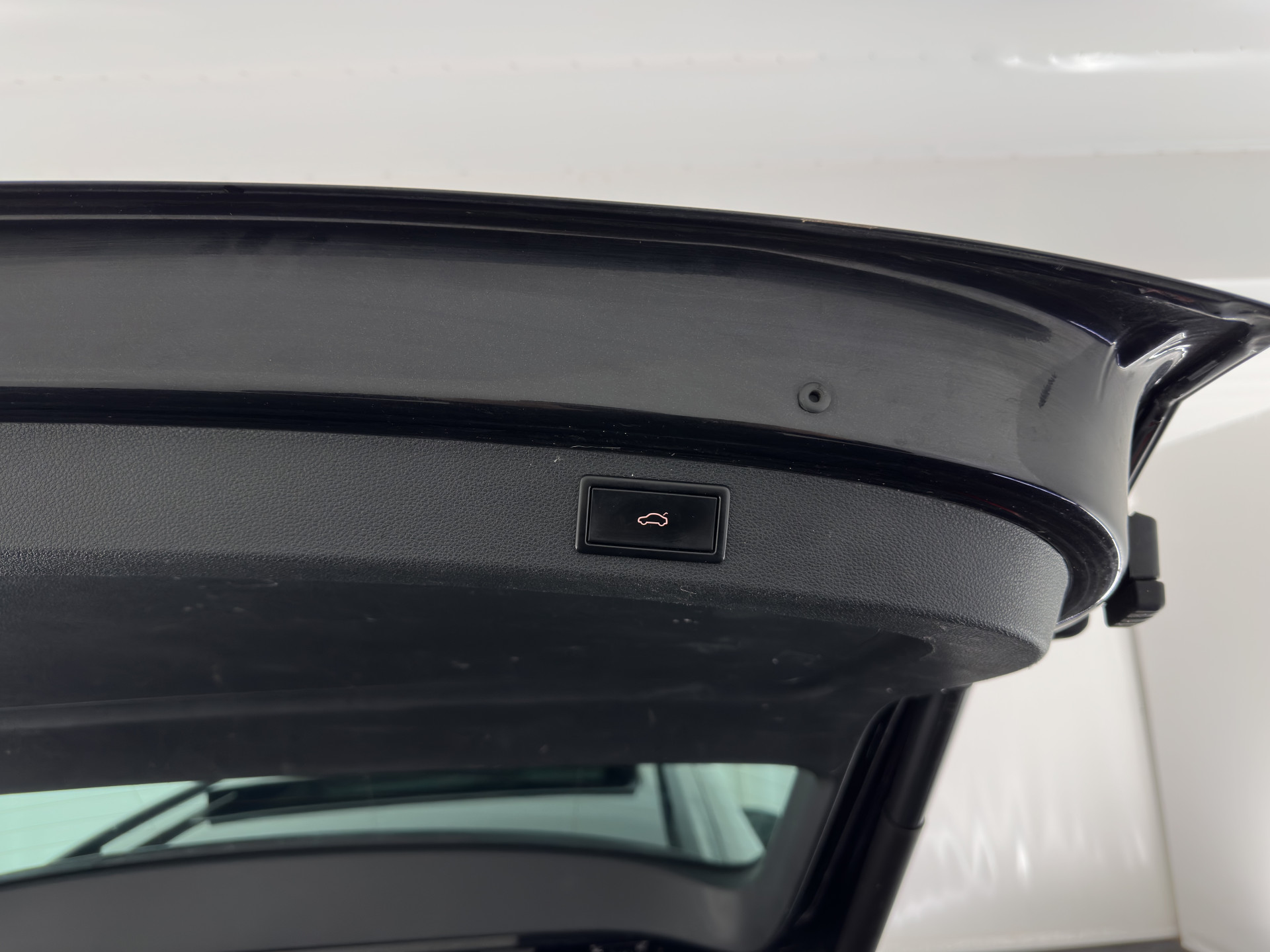 ŠKODA Kodiaq 1.5TSI Sportline (INCL-BTW) Aut. *PANO | 20" ALU | TOW BAR | LEATHER-MICROFIBRE | FULL-LED | MEMORY-PACK | SPORTSEATS | SHIFT-PADDLES | ADAPTIVE-CRUISE | DIGI-COCKPIT | NAVI-FULLMAP | CANTON-AUDIO | DAB | AMB