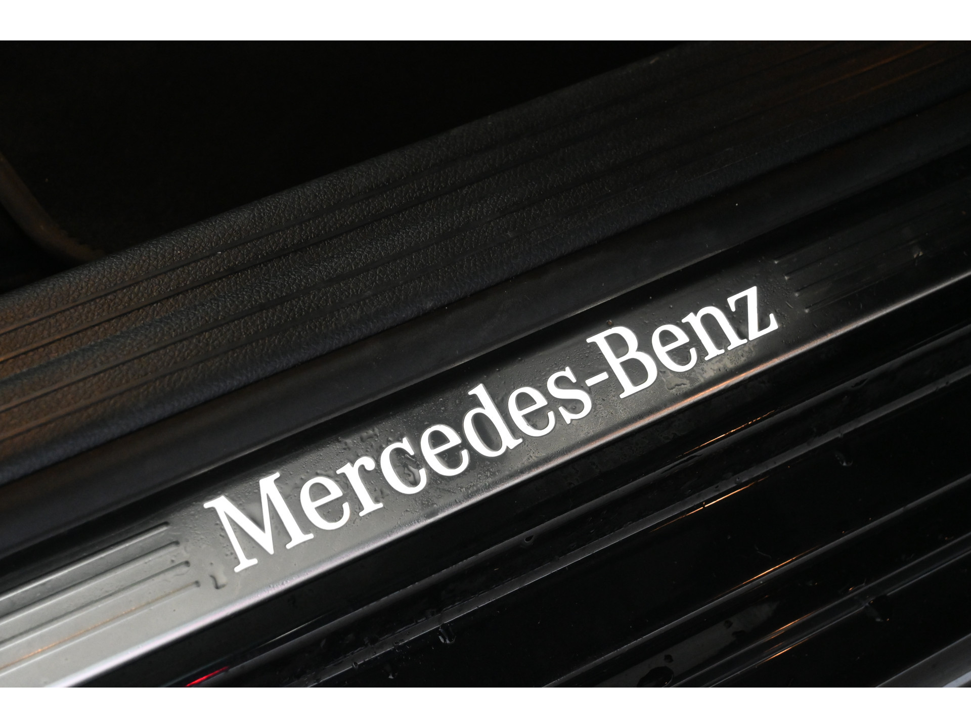 Mercedes-Benz CLA-klasse 200 Prestige AMG Automaat Clima Navigatie LED Rijklaarprijs Inruil Mogelijk!