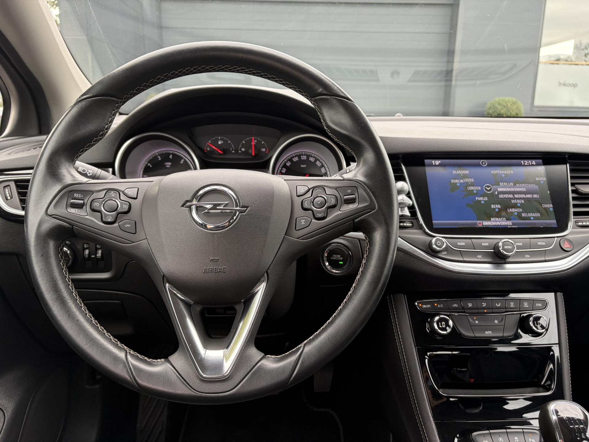 Opel Astra 1.4 Innovation ✓2e Eigenaar✓Carplay✓Navi✓150pk✓Keyless✓6 Bak✓Halfleder✓Rijstrooksensor✓Pdc V+A✓Clima✓Cruise✓Lm velgen✓Bj 12-2016✓N.A.P✓Apk tot 09-2027