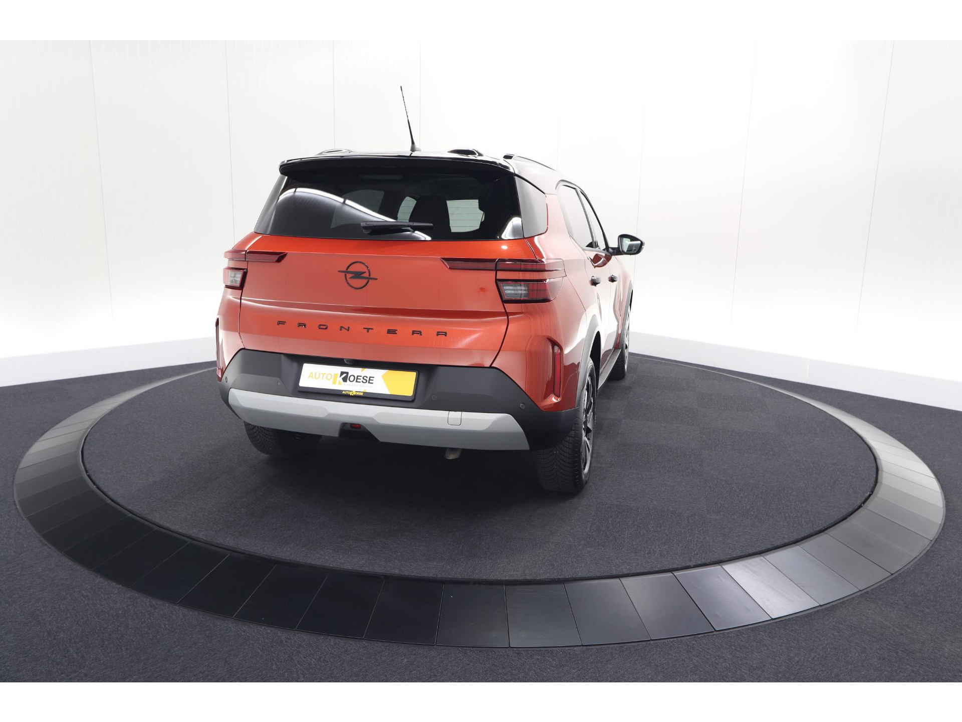 Opel Frontera 1.2 Turbo Hybrid 110 GS | Kanyon Orange | Camera | Dodehoekdetectie | Apple Carplay