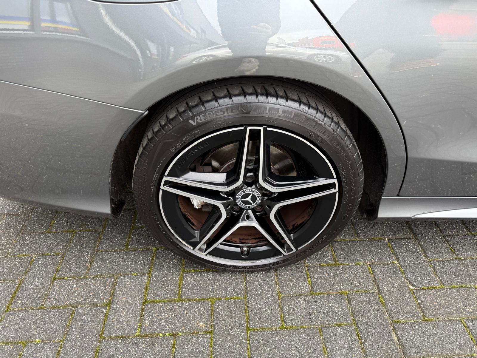 Mercedes-Benz C-klasse Estate 180 Business Solution AMG | 1E EIGENAAR | 3/6/12MND GARANTIE | DAB | LED | AUTOMAAT | LEDER | CRUISE | SFEERVERLICHTING |