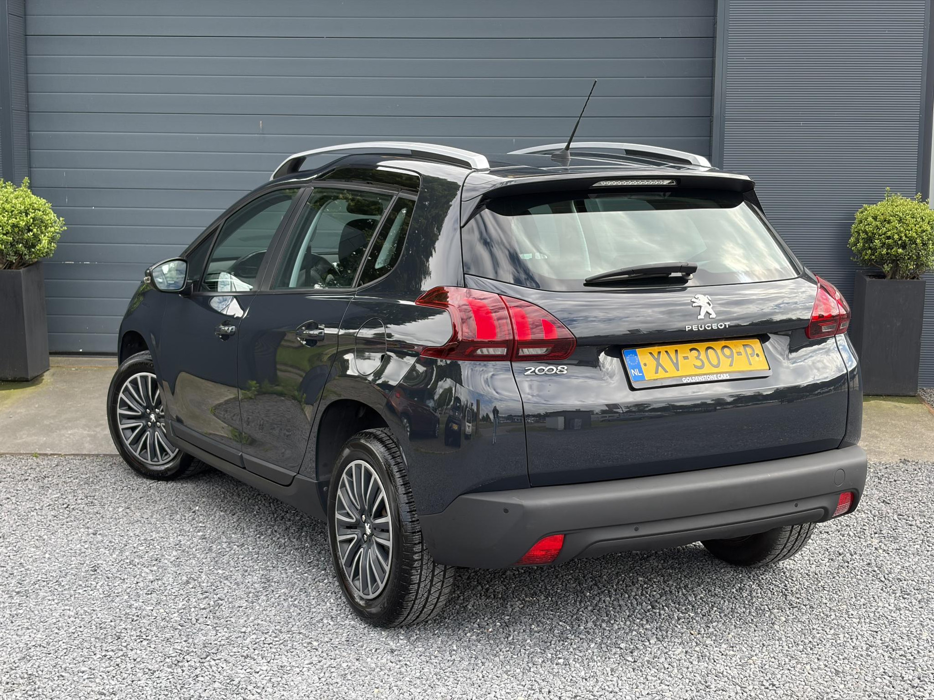 Peugeot 2008 1.2 PureTech Blue Lion 2e Eigenaar,131pk,Carplay,Navi,Dealer Onderhouden,6 Bak,D-riem vv in 2024,Pdc,N.A.P,Apk tot 04-2027