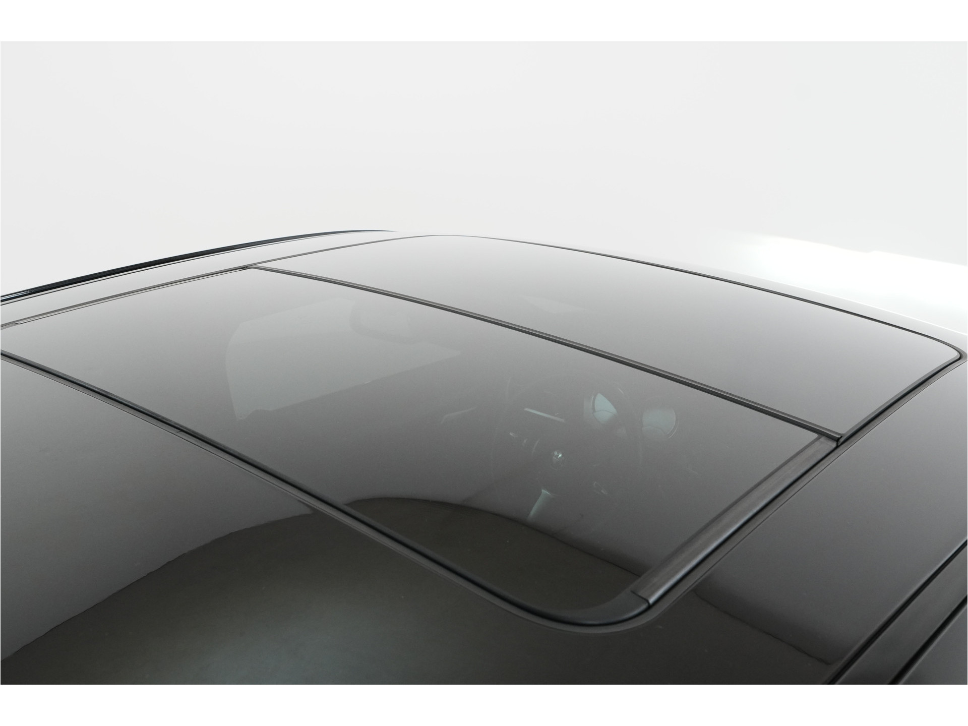 BMW X2 xDrive25e PHEV 220 pk | SOH 93% | M Sport | Pano | Leder | Head-up |