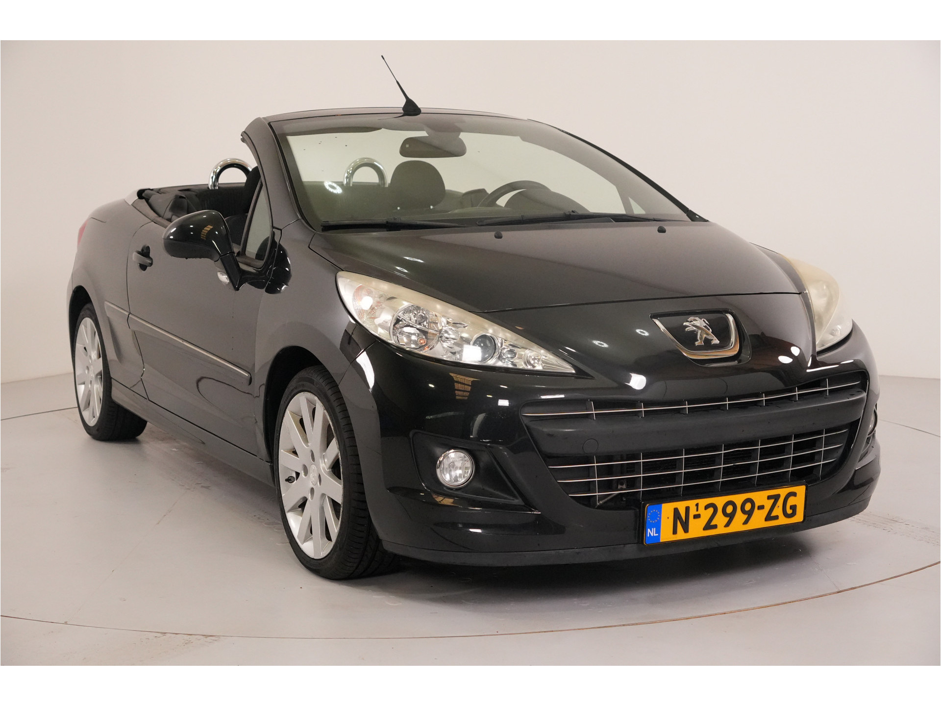Peugeot 207 CC 1.6 VTi Roland Garros | Automaat |