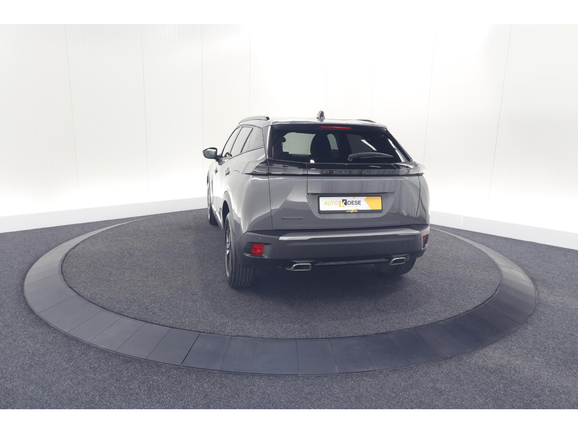Peugeot 2008 PureTech 130 EAT8 Allure | 100% Benzine | Parkeersensoren Voor + Achter | Apple CarPlay | Climate Control