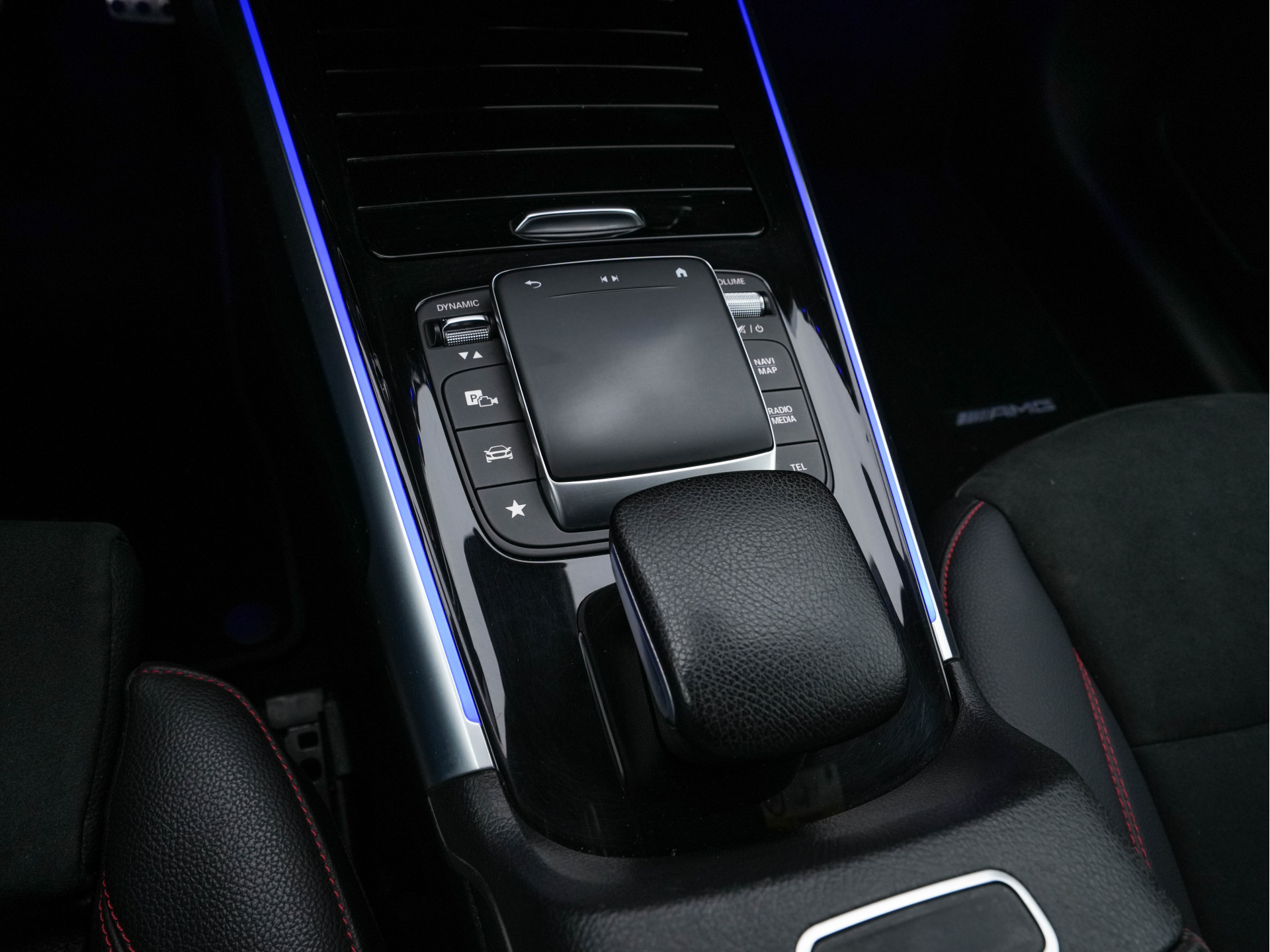 Mercedes-Benz GLB 200 d ( VAN ) Premium AMG-Sport-Pack Aut. *LEATHER-MICROFIBRE | FULL-LED | AMBIENT-LIGHT | WIDE-SCREEN-DIGICOCKPIT | HEATED-SPORTSEATS | KEYLESS | NAVI-FULLMAP | DAB+ | ECC | PDC | CRUISE | 19''ALU*