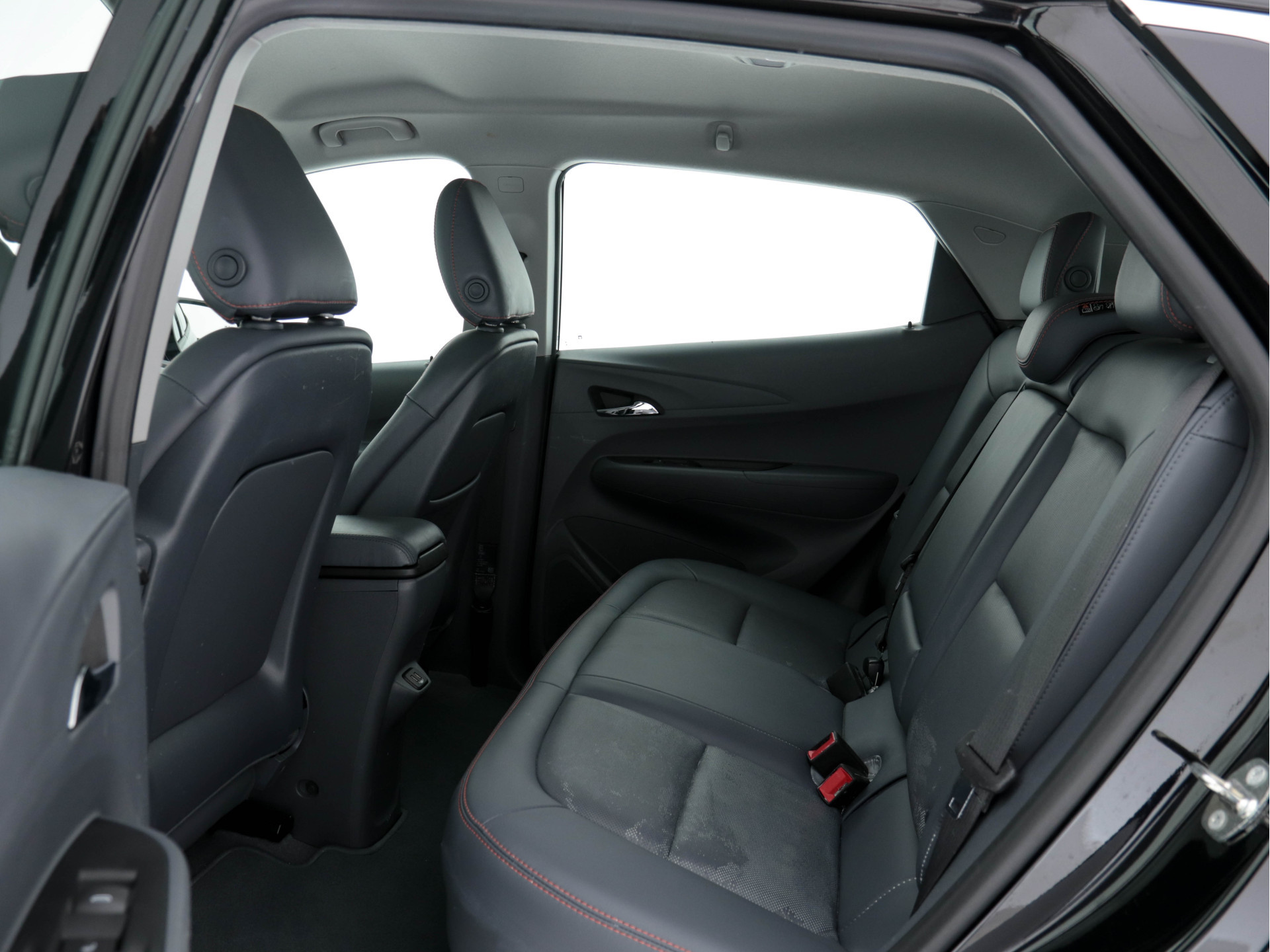 Opel Ampera-e Business Executive 60 kWh (INCL-BTW)  Aut. *LEATHER | BOSE-SOUNDSYSTEM | DIGI-COCKPIT | KEYLESS | CCS-FASTLOADER | FULL-LED | DAB | NAVI-FULLMAP | CRUISE | CARPLAY | LANE-ASSIST | COMFORT-SEATS | 17"ALU*