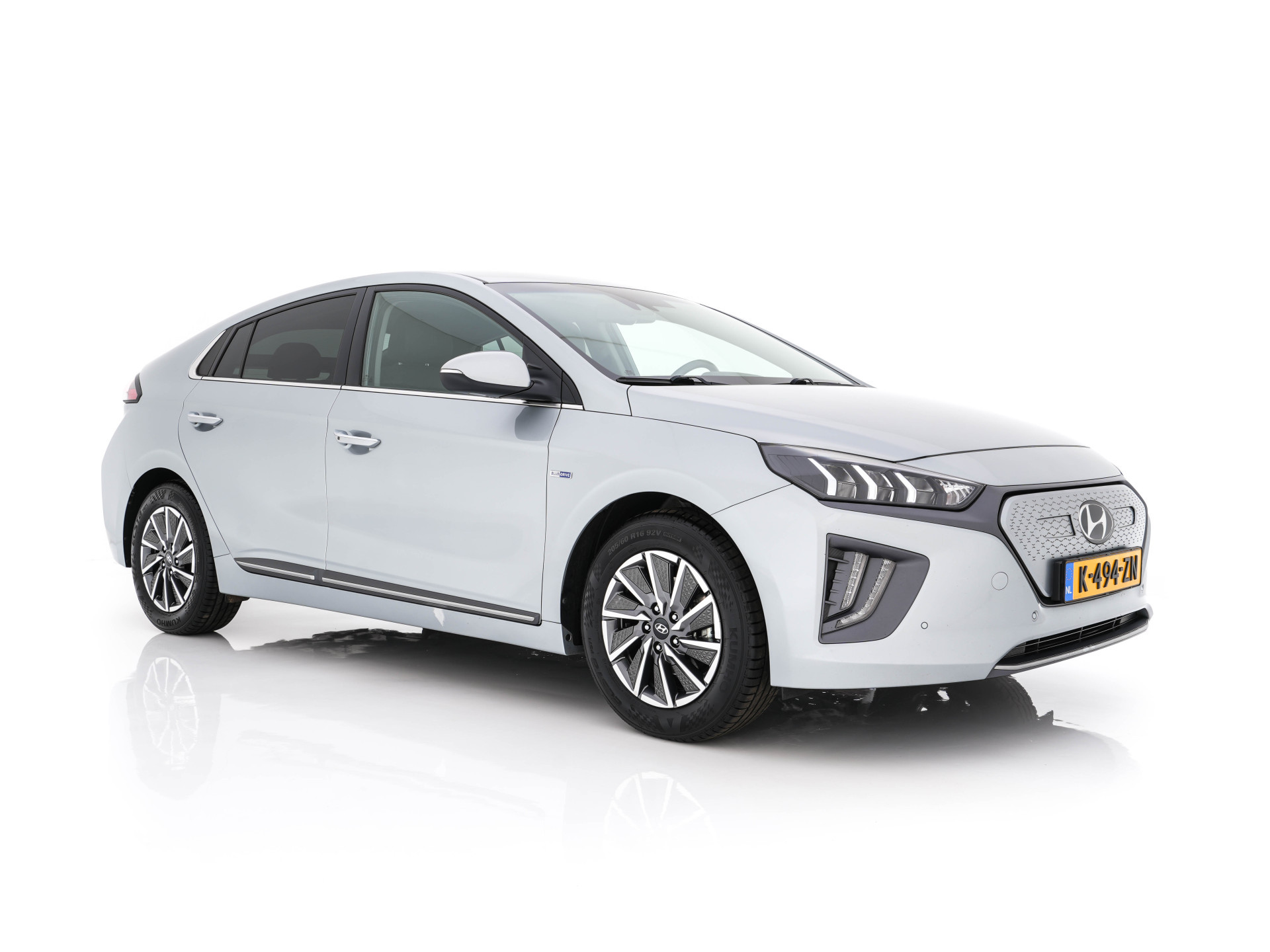 Hyundai IONIQ Premium EV 38 kWh {SOH-100%} Aut *HEATPUMP | LEATHER | FULL-LED | ADAPTIVE-CRUISE | KEYLESS | NAVI-FULLMAP | DAB | CAMERA | MEMORY-PACK | DIGI-COCKPIT | HEATED/VENTILATED-SEATS | CCS- FASTLOADER | PRIVACY-GLASS |