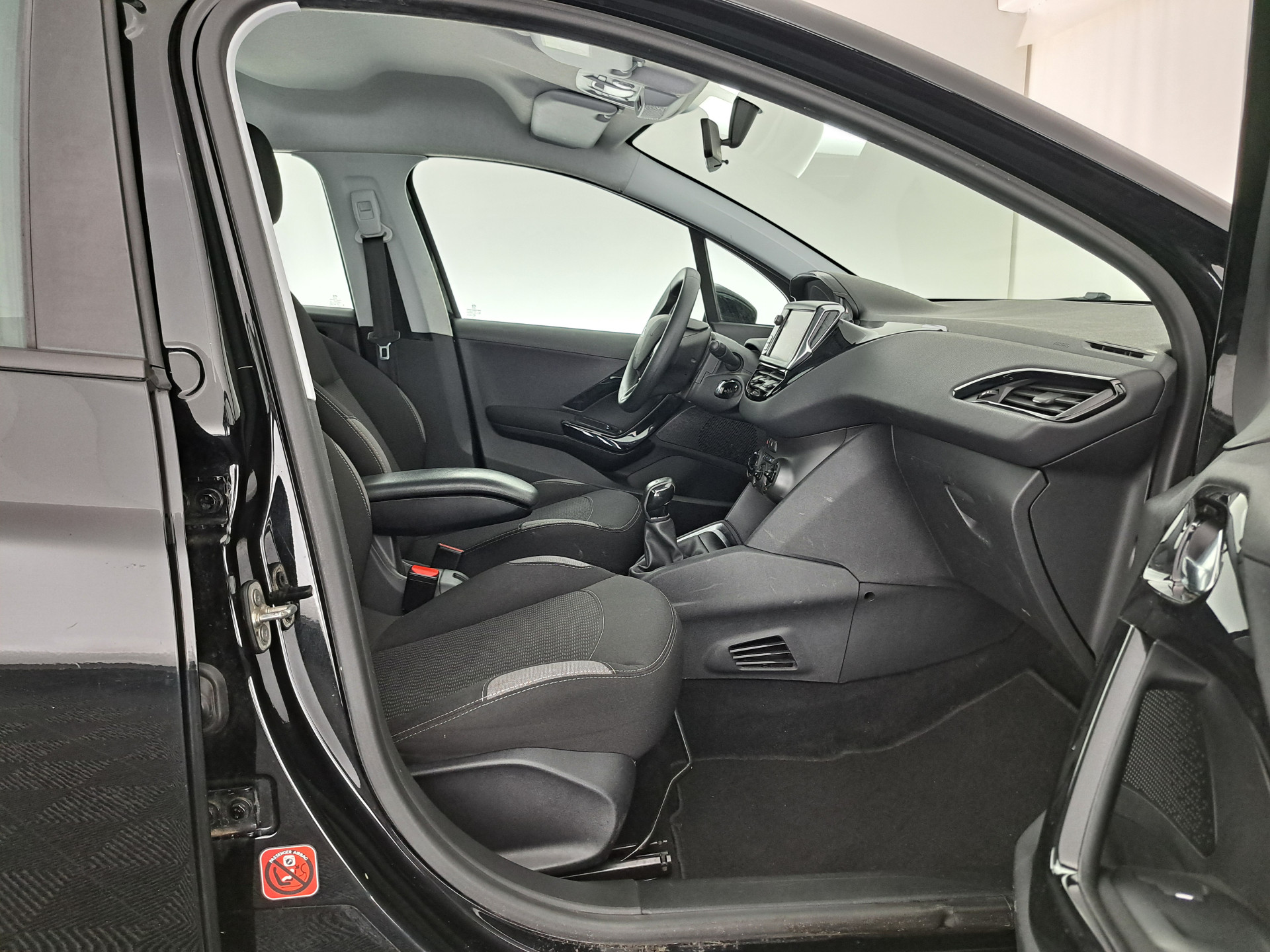 Peugeot 208 1.2 PureTech Blue Lion *AIRCO | NAVI-FULLMAP | COMFORT-SEATS | CRUISE | PDC*