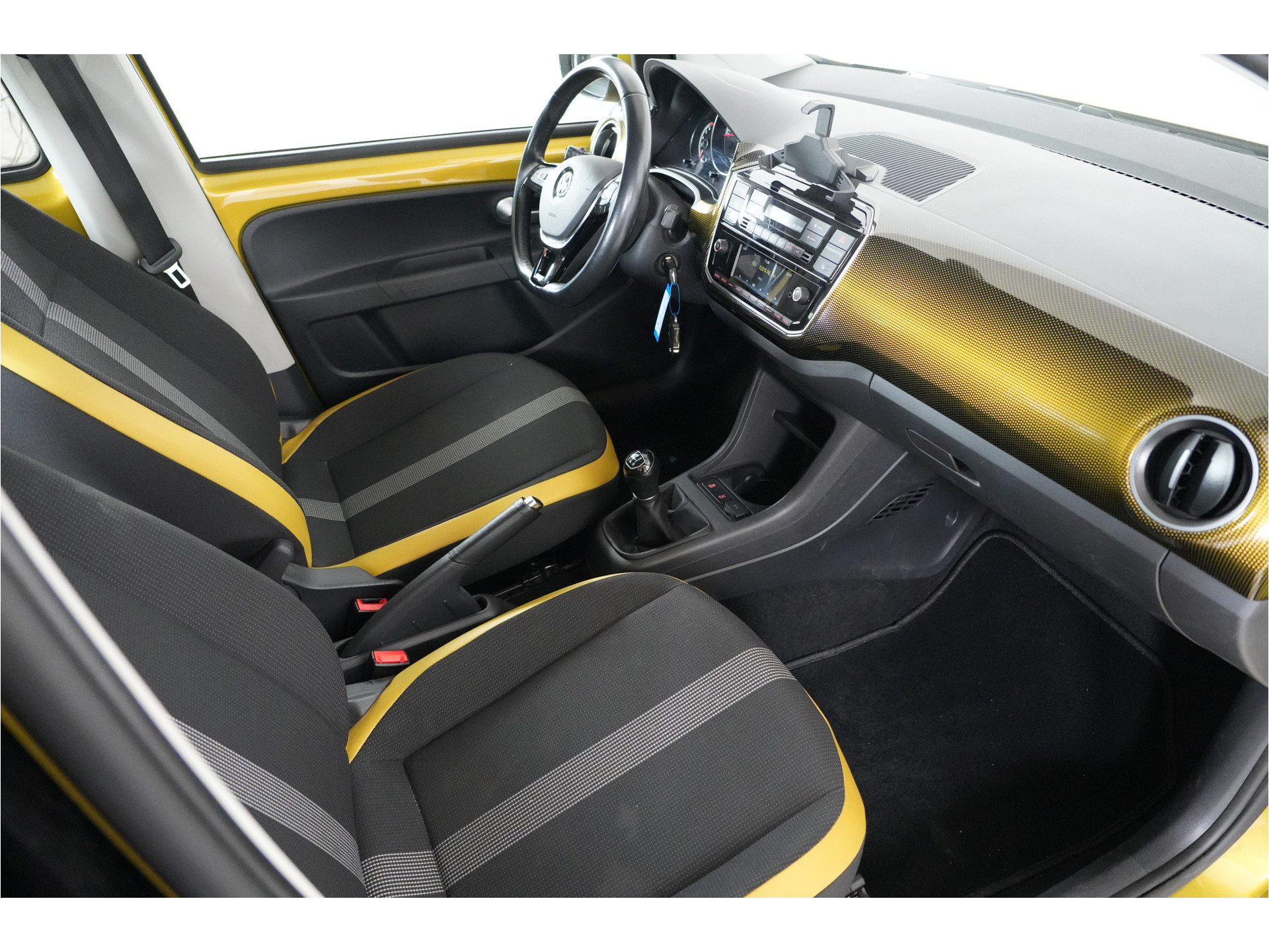 Volkswagen Up! 1.0 EcoFuel move up! | 5 drs. | Aardgas | Cruise | Stl. verw. | PDC | Climate | Lichtautomaat |