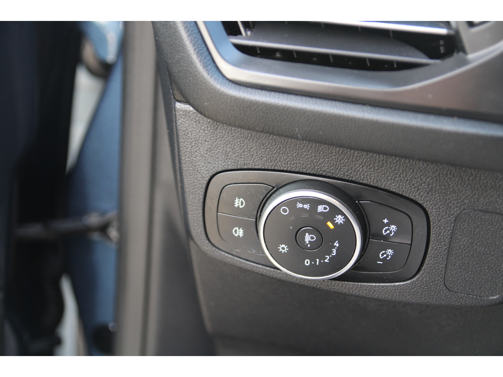 Ford Focus Wagon 1.0 EcoBoost 125 PK Hybrid ST Line TREKHAAK | WINTER- PACK | Camera |