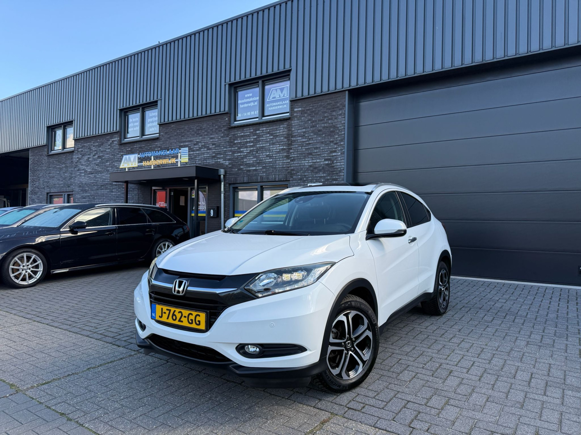 Honda HR-V 1.5 i-VTEC Executive | 1E EIGENAAR | 3/6/12MND GARANTIE | AUTOMAAT | PANO | LED | DAB | NAVI | CRUISE |