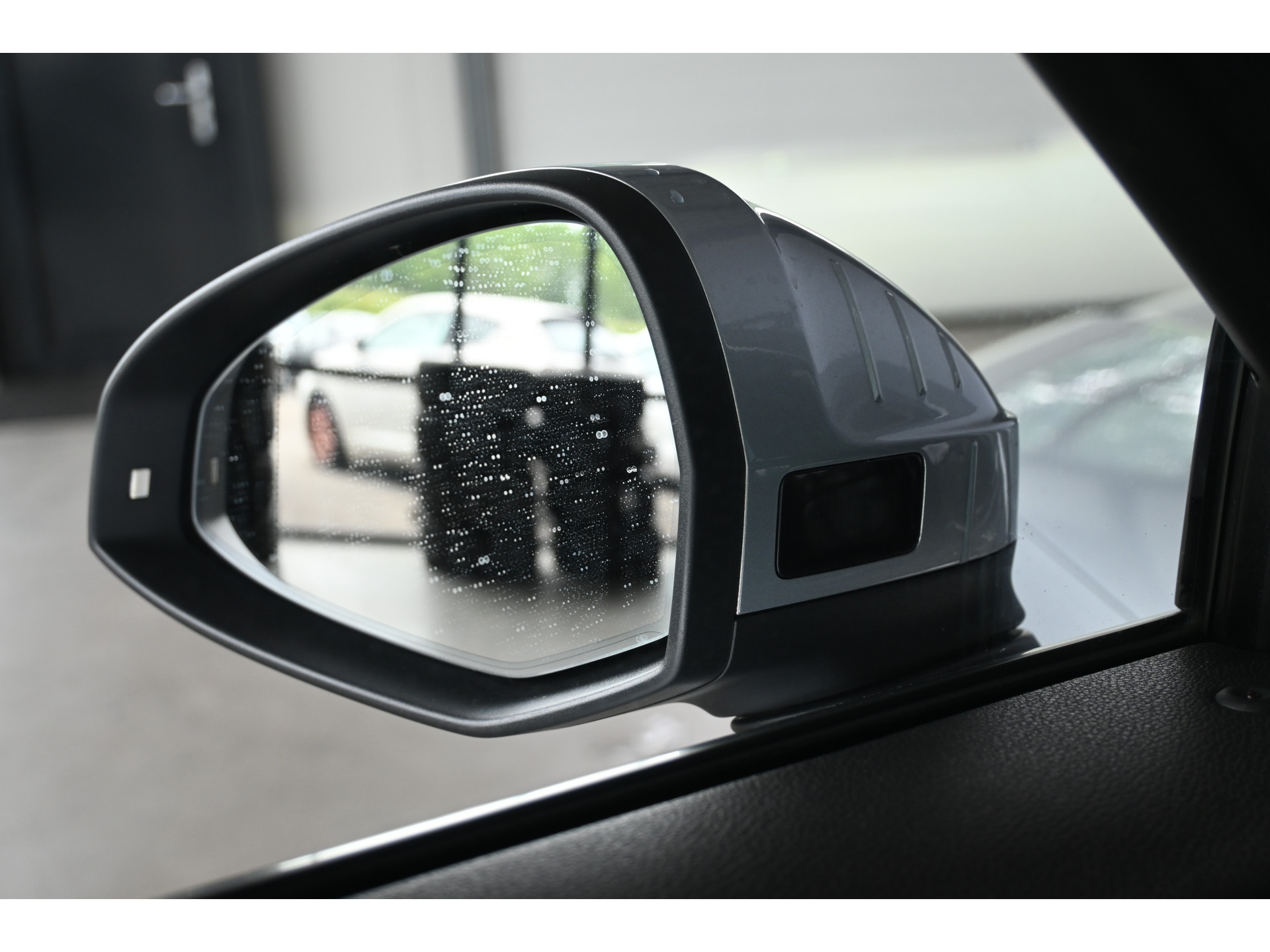 Audi A4 Avant 2.0 TFSI quattro S-Line Automaat Navigatie Panoramadak Adaptief Matrix LED Goed Onderhouden! Inruil Mogelijk!