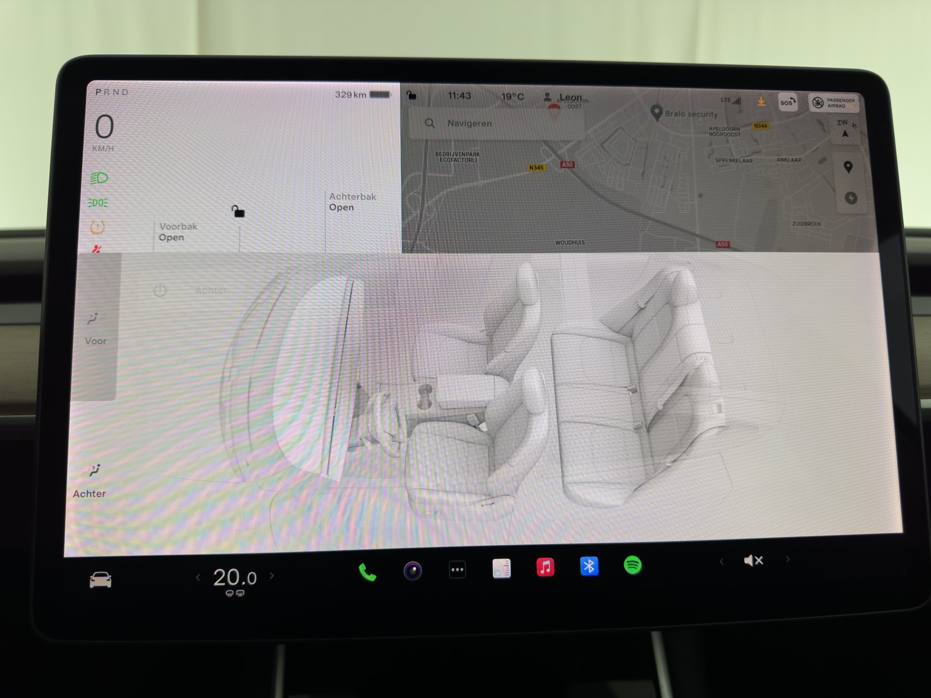 Tesla Model 3 Standard RWD Plus 60 kWh [ 3-Fase ] {SOH-88%} (INCL-BTW) Aut. *PANO | AUTO-PILOT | LEATHER | KEYLESS | FULL-LED | MEMORY-PACK | SURROUND-VIEW | DAB | CARPLAY | DIGI-COCKPIT | LANE-ASSIST | COMFORT-SEATS | 18"ALU*