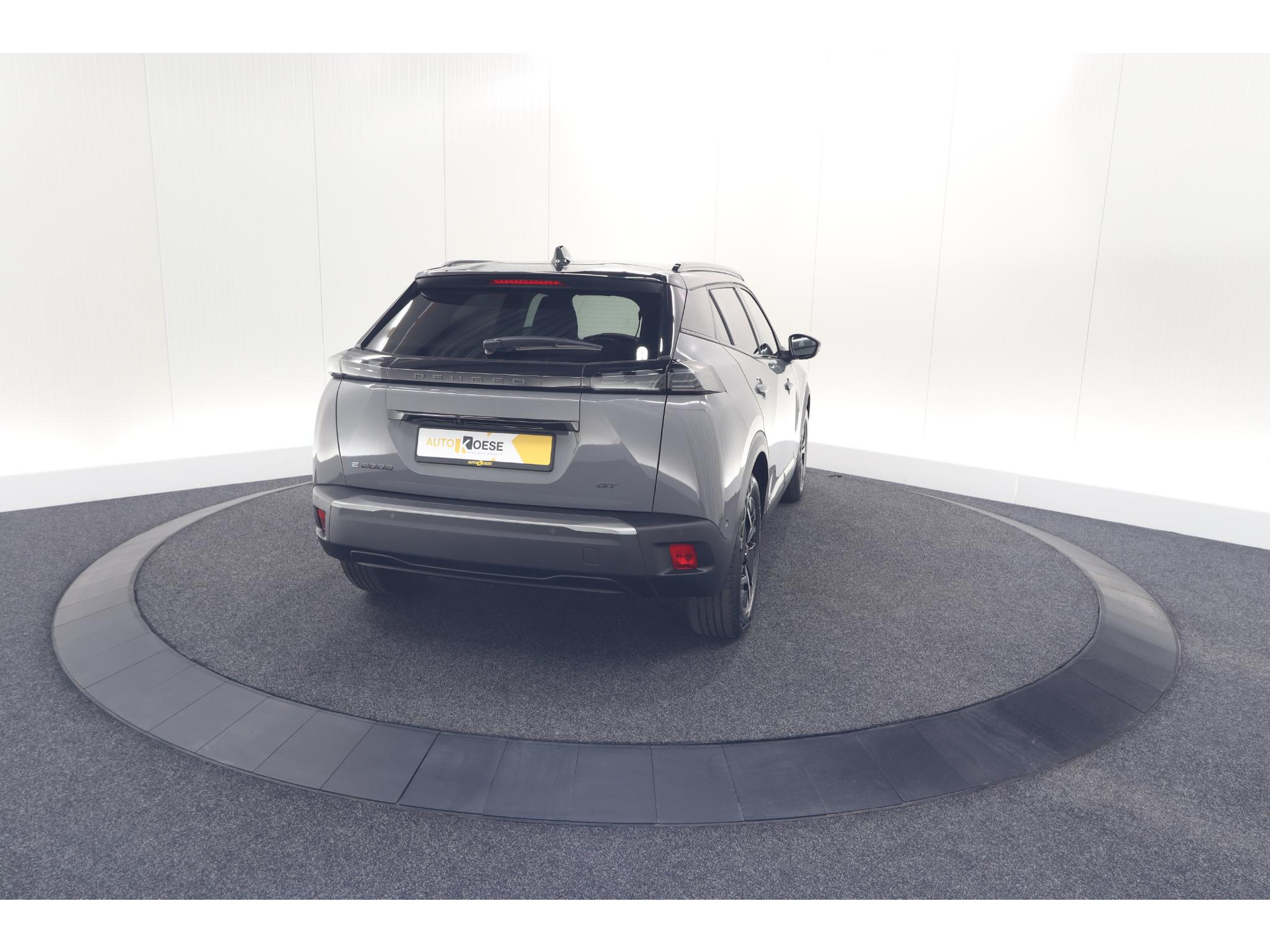 Peugeot e-2008 EV GT Avantage 54 kWh | 360 Camera | Massage Functie | Dodehoekdetectie | Stoelverwarming