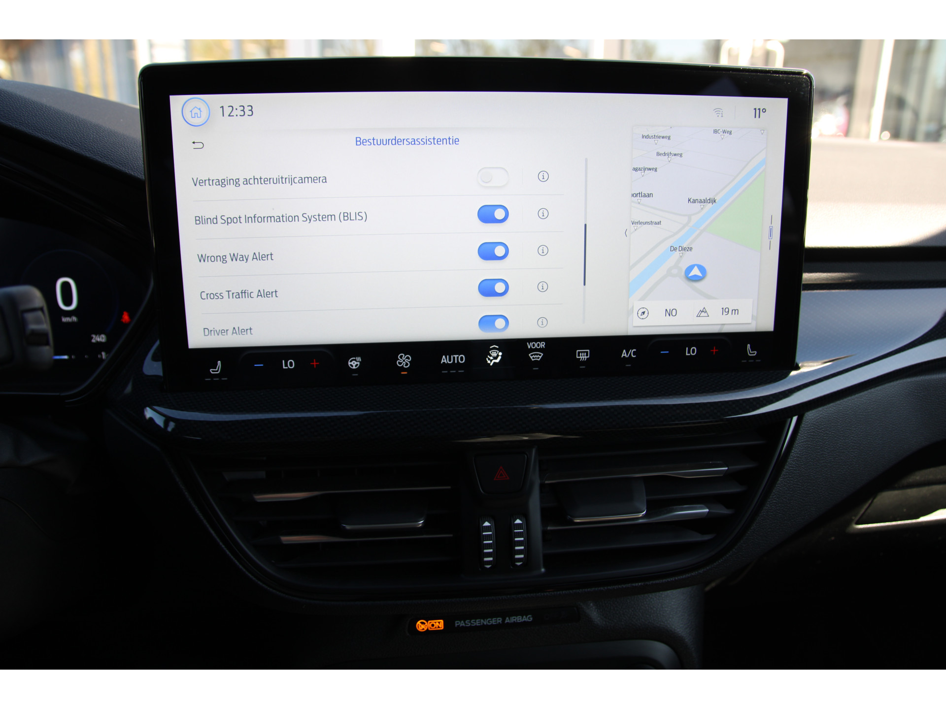 Ford Focus Wagon 1.0 EcoBoost 155 PK AUT. Hybrid ST Line X TREKHAAK AFNEEMBAAR | WINTER-PACK | HEAD-UP