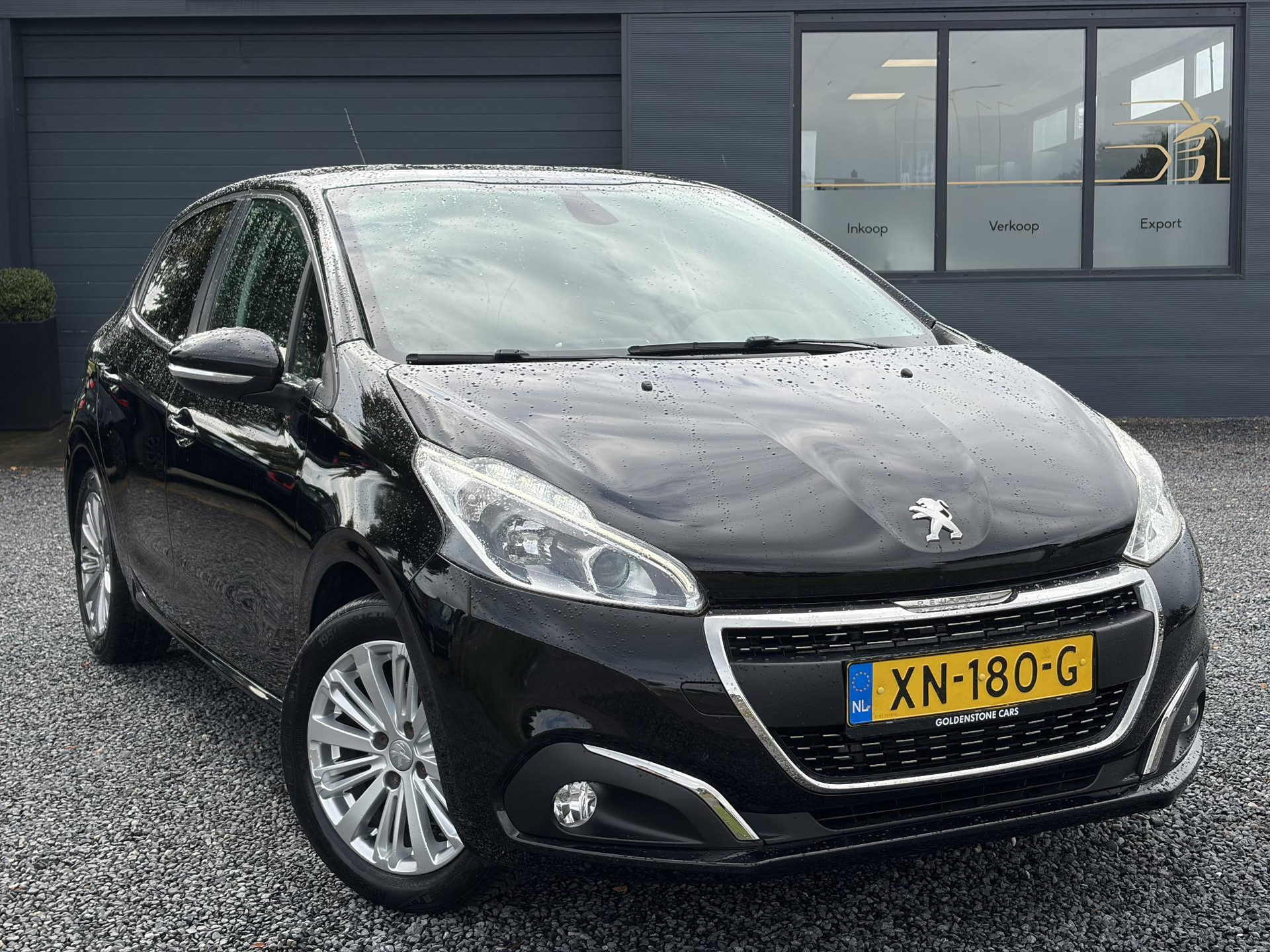 Peugeot 208 1.2 PureTech Signature ✓Net beurt gahad✓Navi✓Carplay✓Lm velgen✓Airco✓Cruise✓5 Deurs✓Pdc✓5 Deurs✓Lm velgen✓N.A.P✓Apk tot 04-2027