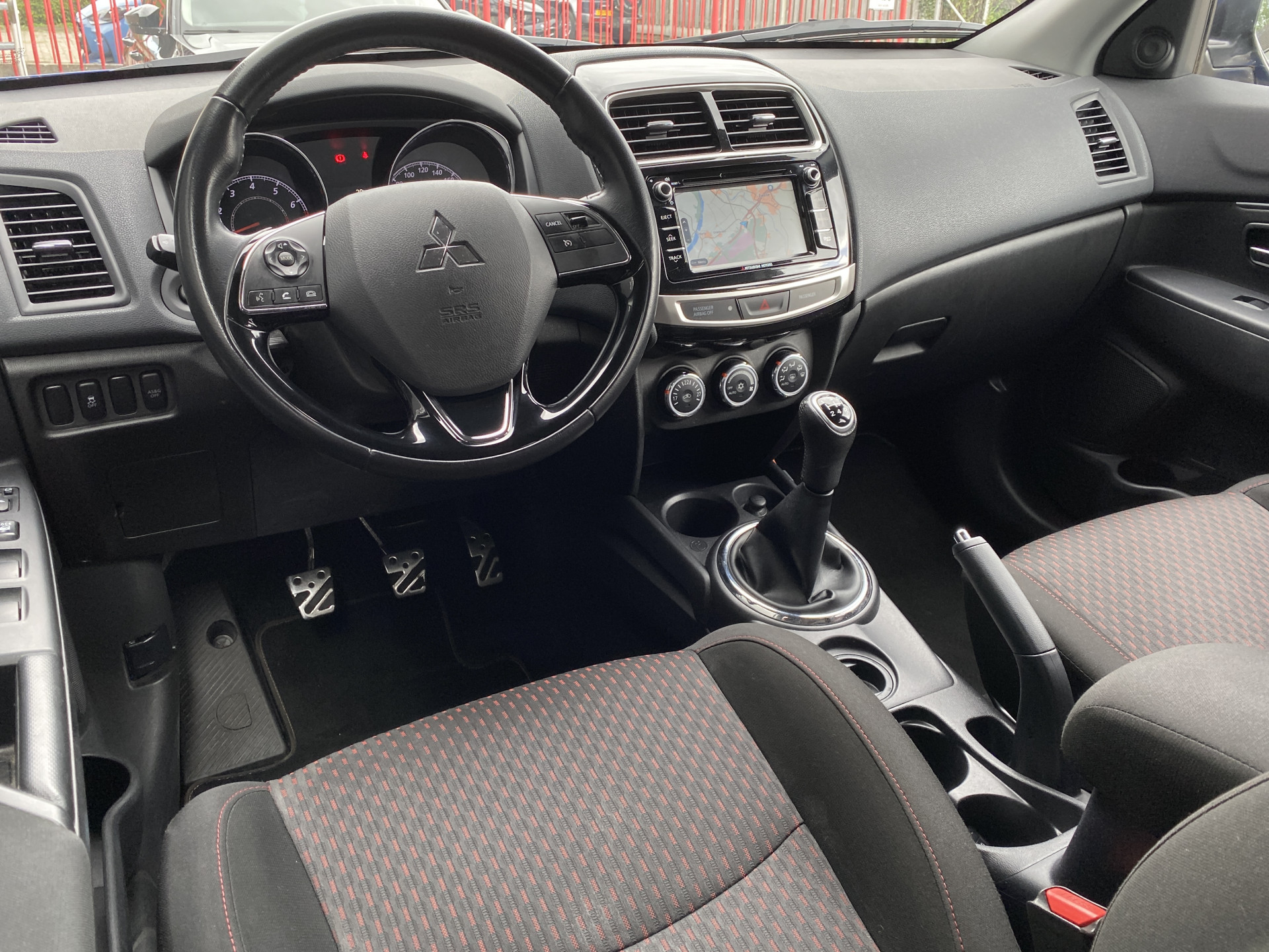 Mitsubishi ASX 1.6 Cleartec 117 pk Connect Pro | dealer onderh. | navigatie | cruise control | apple carplay | camera | trekhaak