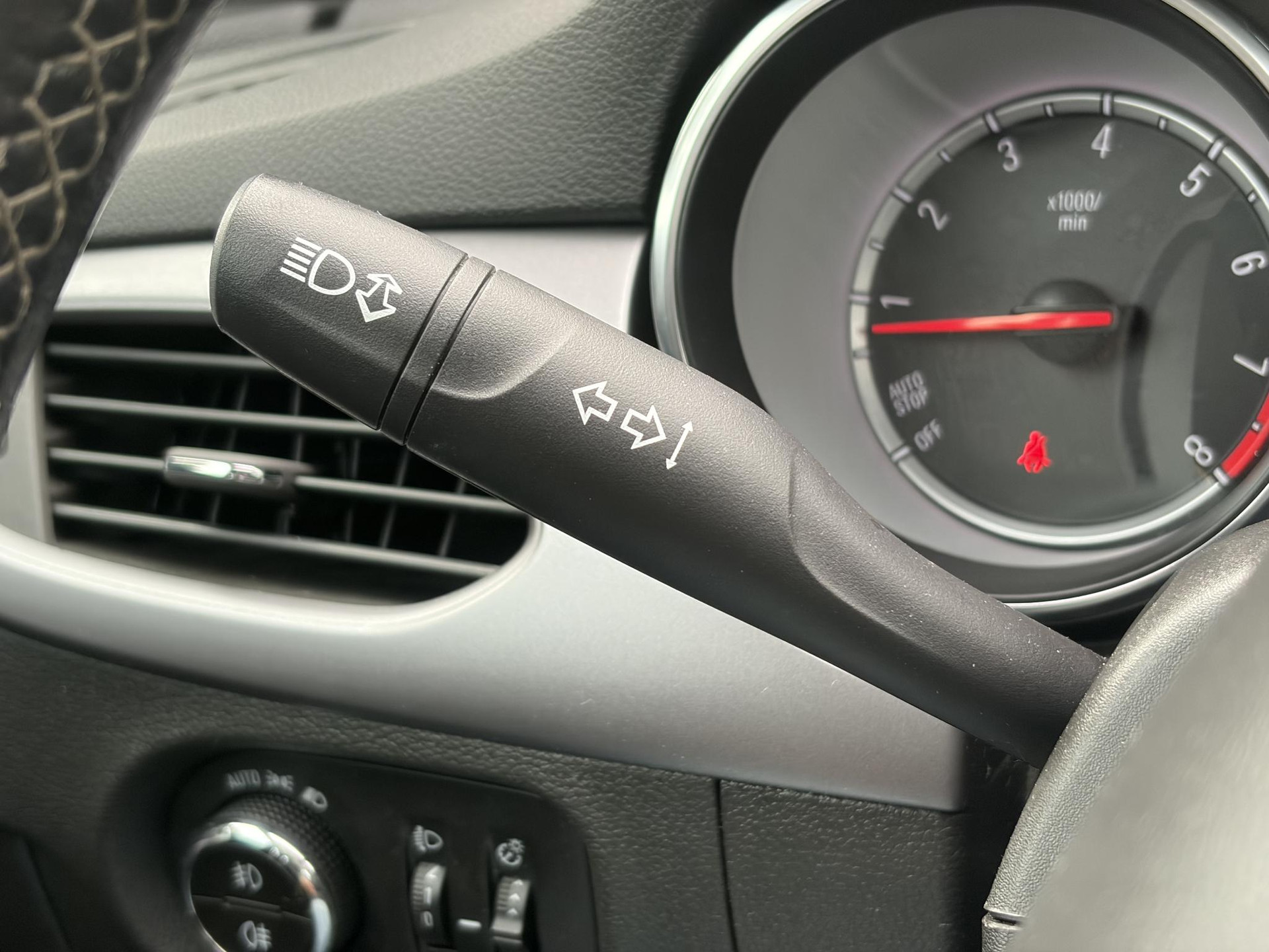 Opel Astra Sports Tourer 1.4 Business+ ✓1e Eigenaar✓Trekhaak✓150pk✓Carplay✓Navi✓Airco✓Cruise✓Pdc V+A✓6 Bak✓Lm velgen✓N.A.P,Apk tot 10-2027