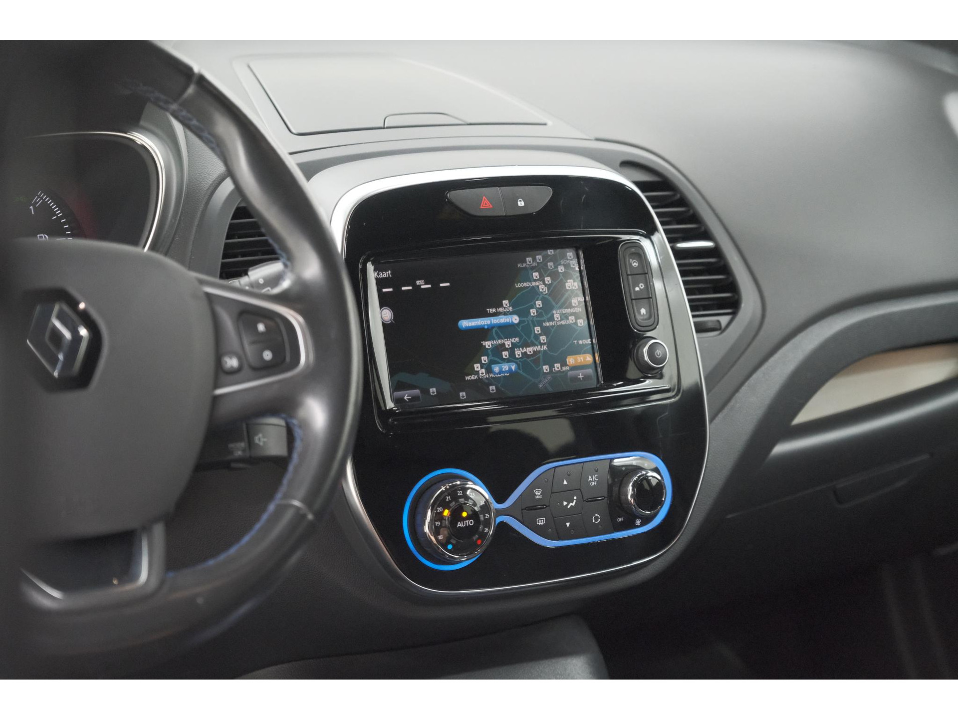 Renault Captur TCe 150 EDC S-Version | Trekhaak| Camera | Dodehoekdetectie | Navigatie