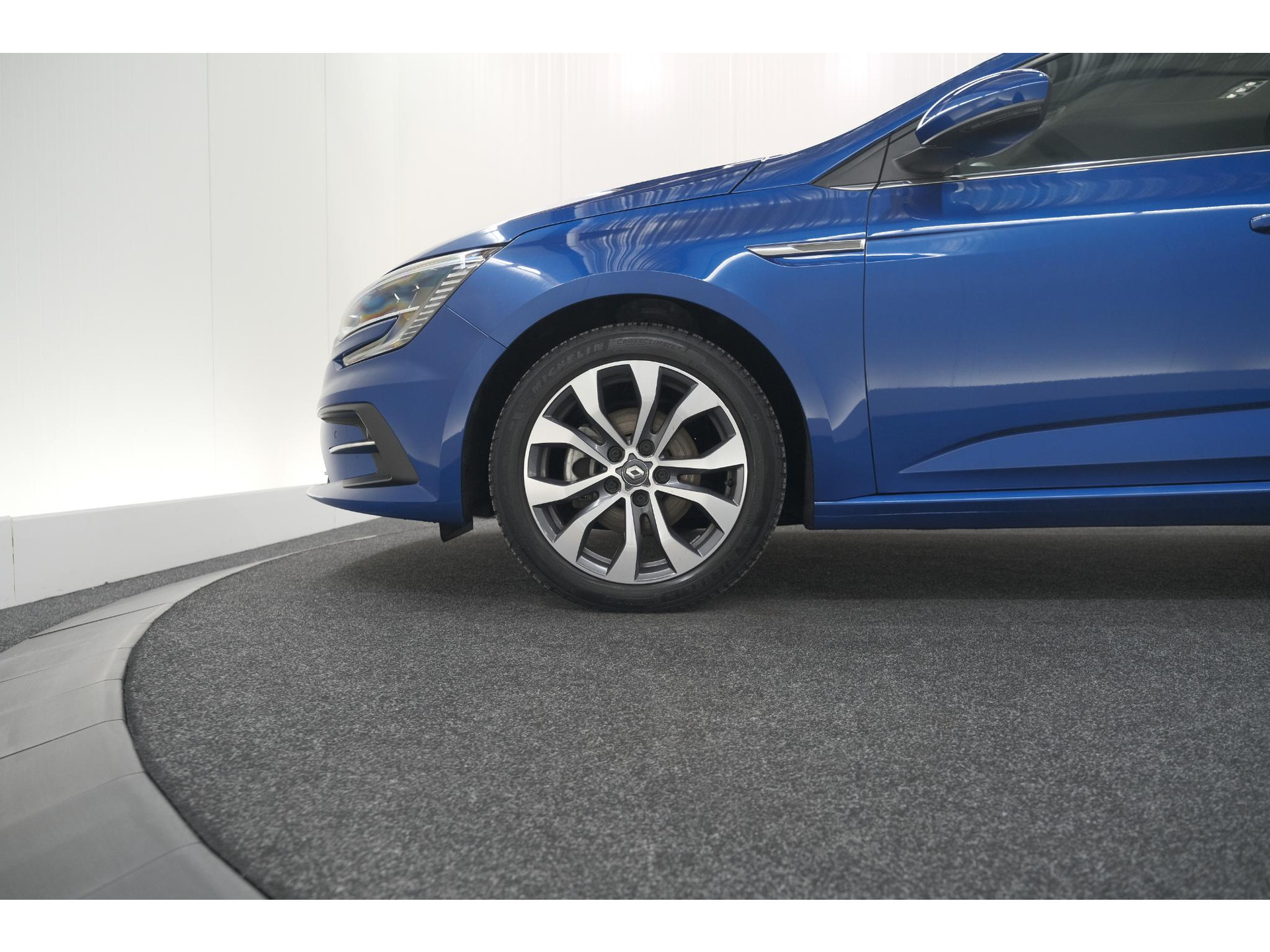 Renault Mégane Estate TCe 140 EDC Techno | Trekhaak | Camera | Navigatie | 9.3 Inch Groot Scherm