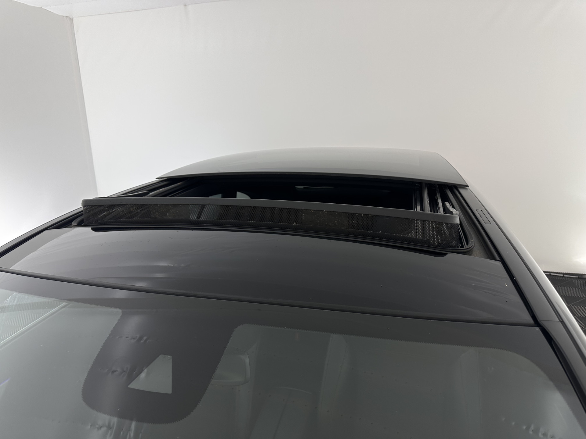 Mercedes-Benz CLA-klasse Shooting Brake 250 e AMG Line ( Plug-in ) (INCL.BTW) *PANO | LEATHER-MICROFIBRE | MULTIBEAM-LED | AMBIENT-LIGT | BLIND-SPOT | HEATED-SPORTSEATS | WIDE-SCREEN-DIGICOCKPIT | DAB+ | NAVI-FULLMAP | CAMERA | PRIVACY-GLASS | TOWBAR | 19