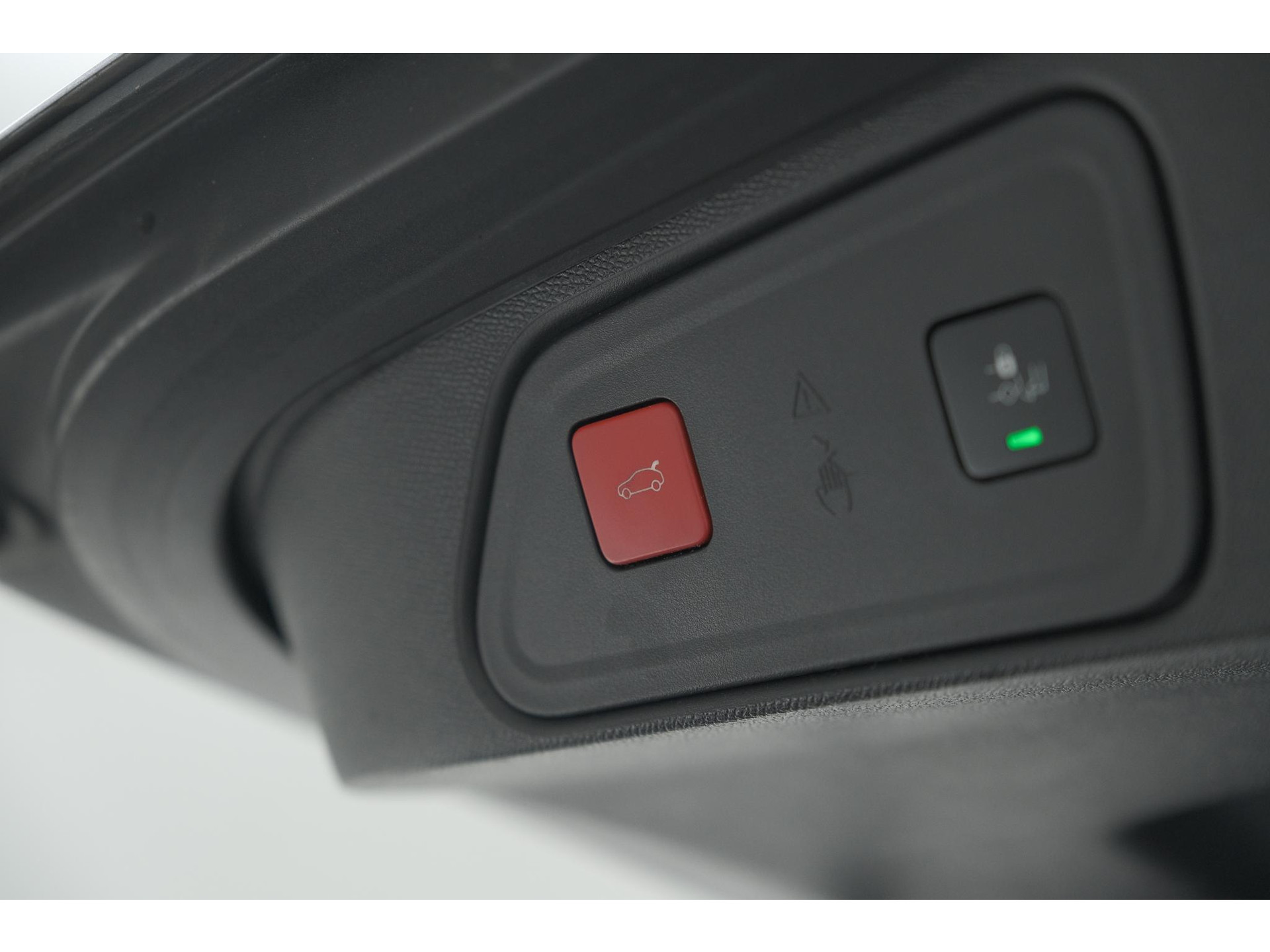 Peugeot 3008 PureTech 130 EAT6 Blue Lease Premium | Camera | Apple Carplay | Parkeersensoren | Climate Control