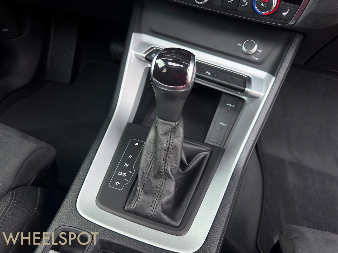 Audi Q3 Sportback 35 TFSI S-line|Pano|Camera|20inch|Trekhaak