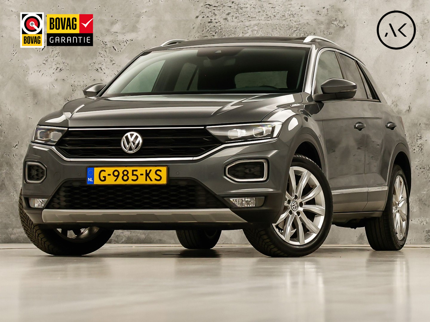 Volkswagen T-Roc 1.5 TSI Sport (NAP, APPLE CARPLAY, VIRTUAL DASHBOARD, PANORAMADAK, SPORTSTOELEN, CLIMATE,  NIEUWE APK, NIEUWSTAAT)