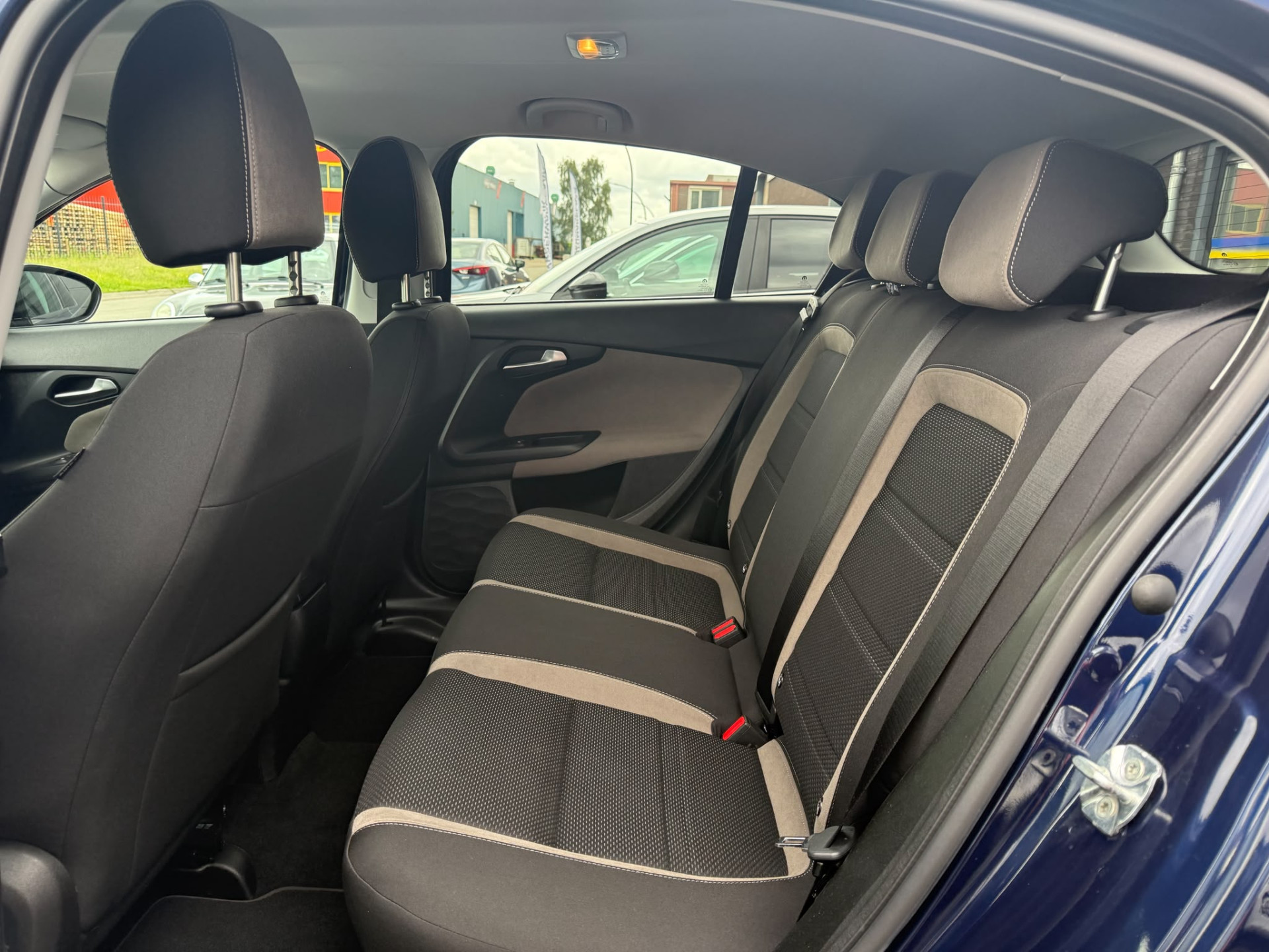 Fiat Tipo 1.4 T-Jet 16v S-Design | 1E EIGENAAR | 3/6/12MND GARANTIE | LED | CRUISE | NAVI | AIRCO | LMV |