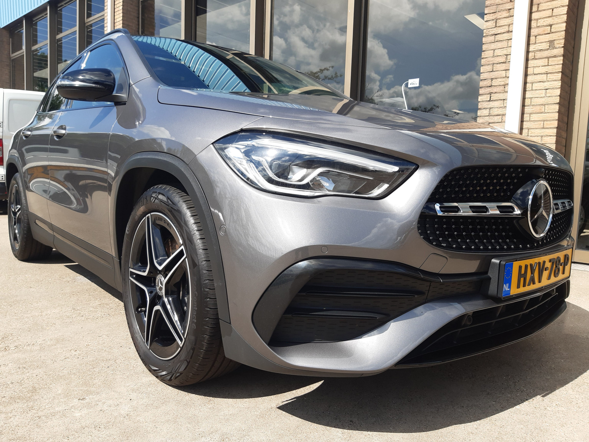 Mercedes-Benz GLA-klasse 250 4MATIC AMG Line