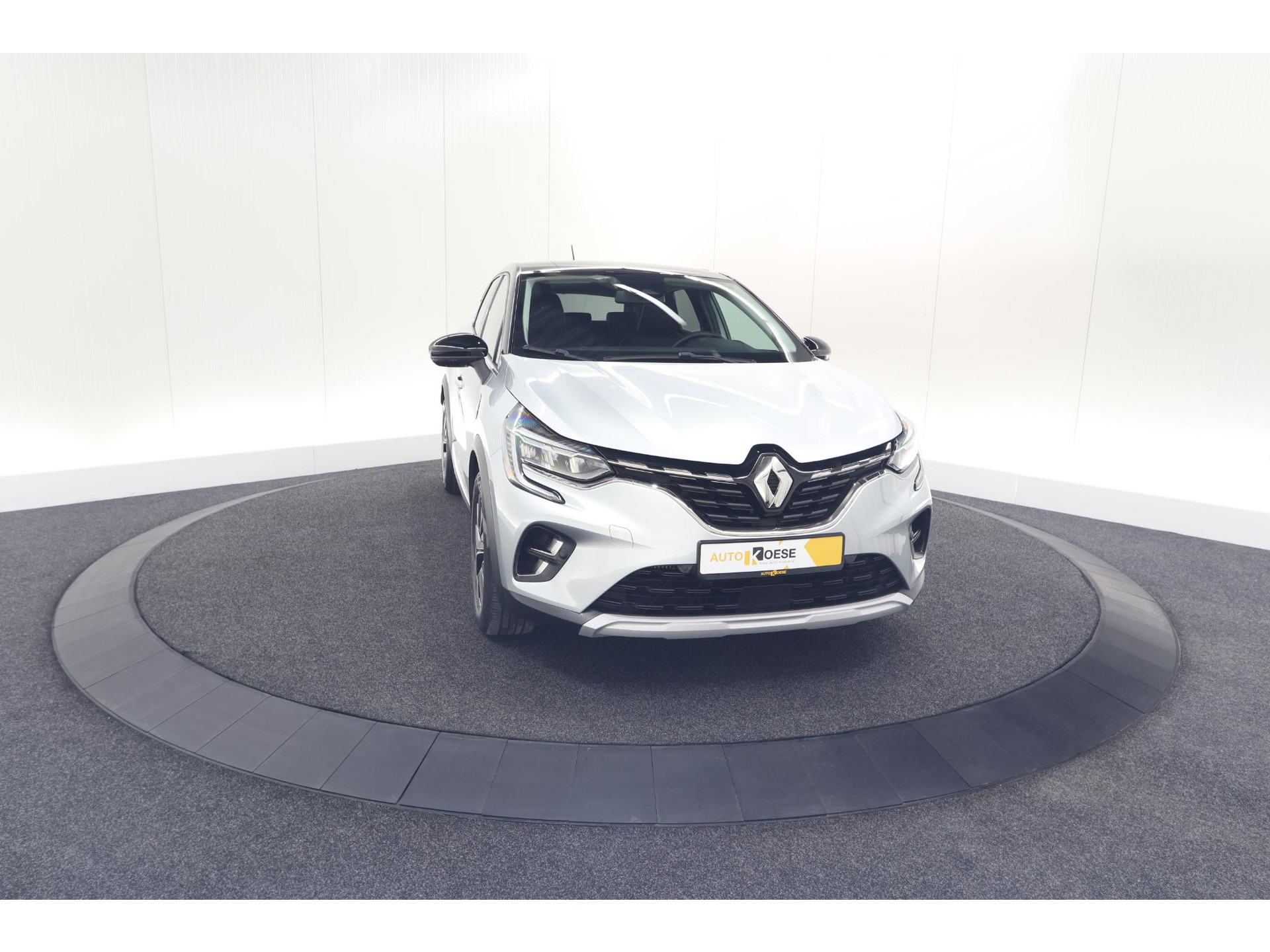Renault Captur TCe 90 Intens | Trekhaak | Camera | Navigatie | Parkeersensoren | Apple Carplay