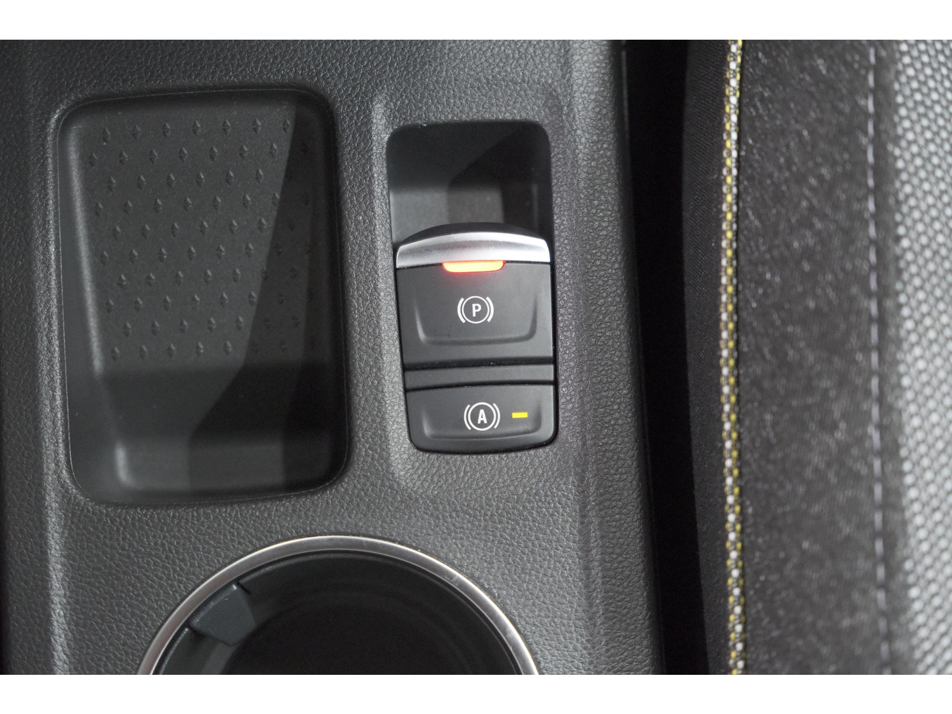 Renault Captur TCe 90 techno | Nieuw Model | Camera | Harman Kardon | Apple Carplay | Parkeersensoren | 18 Inch Lichtmetalen Velgen