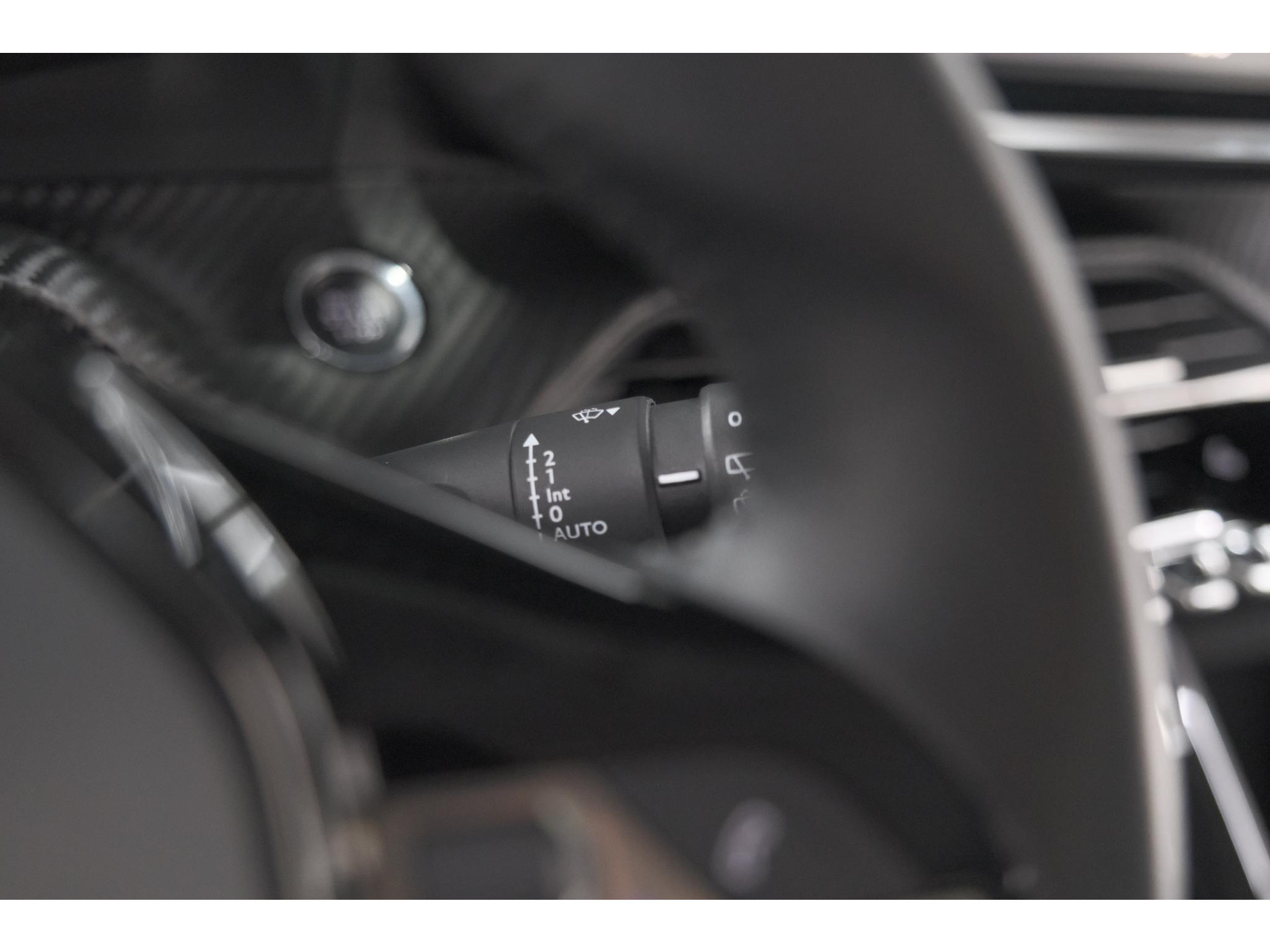 Peugeot 2008 PureTech 130 Blue Lease Allure | Camera | Apple Carplay | Parkeersensoren | Climate Control
