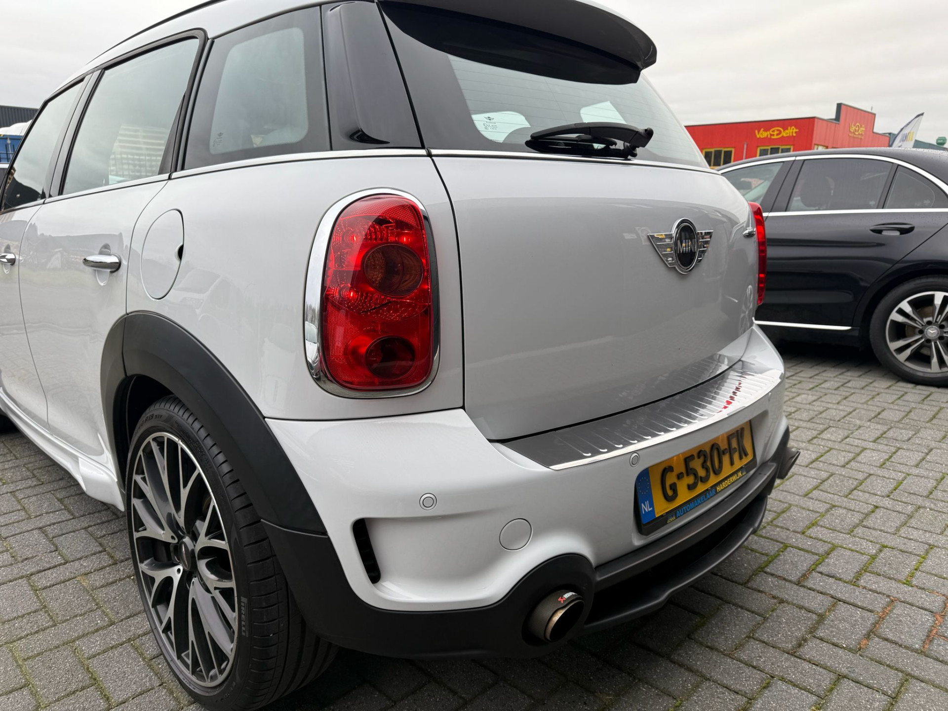 MINI Mini 1.6 John Cooper Works | 1E EIGENAAR | 3/6/12MND GARANTIE | AUTOMAAT | JOHN WORKS | XENON | CRUISE | NAVI |
