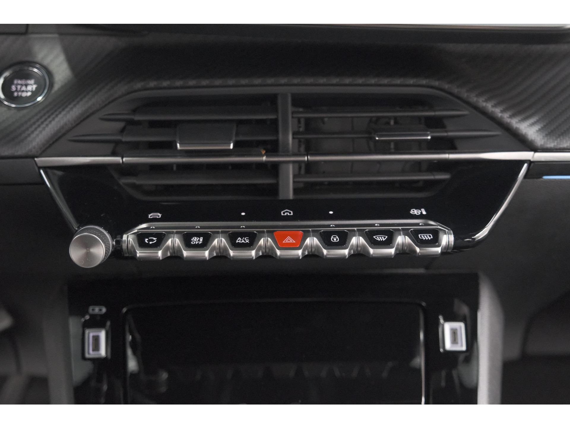 Peugeot e-2008 EV GT 50 kWh | 3 Fase | 360 Camera | Adaptieve Cruise Control | Dodehoekdetectie