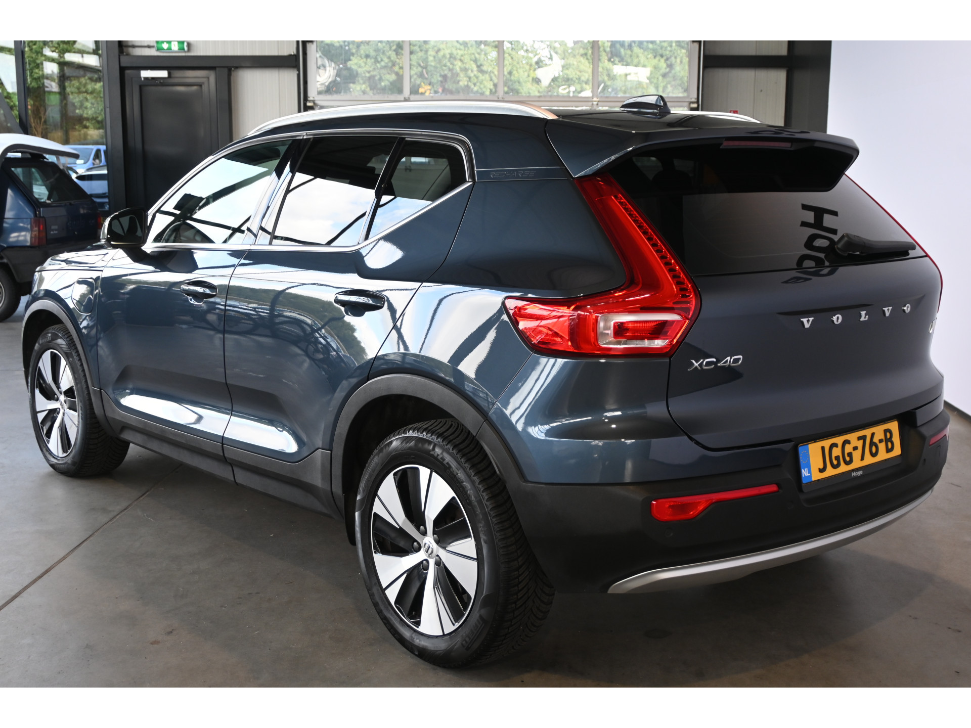 Volvo XC40 1.5 T5 Recharge Inscription Clima Cruise CarPlay Trekhaak PDC Lane Assist Camera 100% Onderhouden! Inruil Mogelijk!