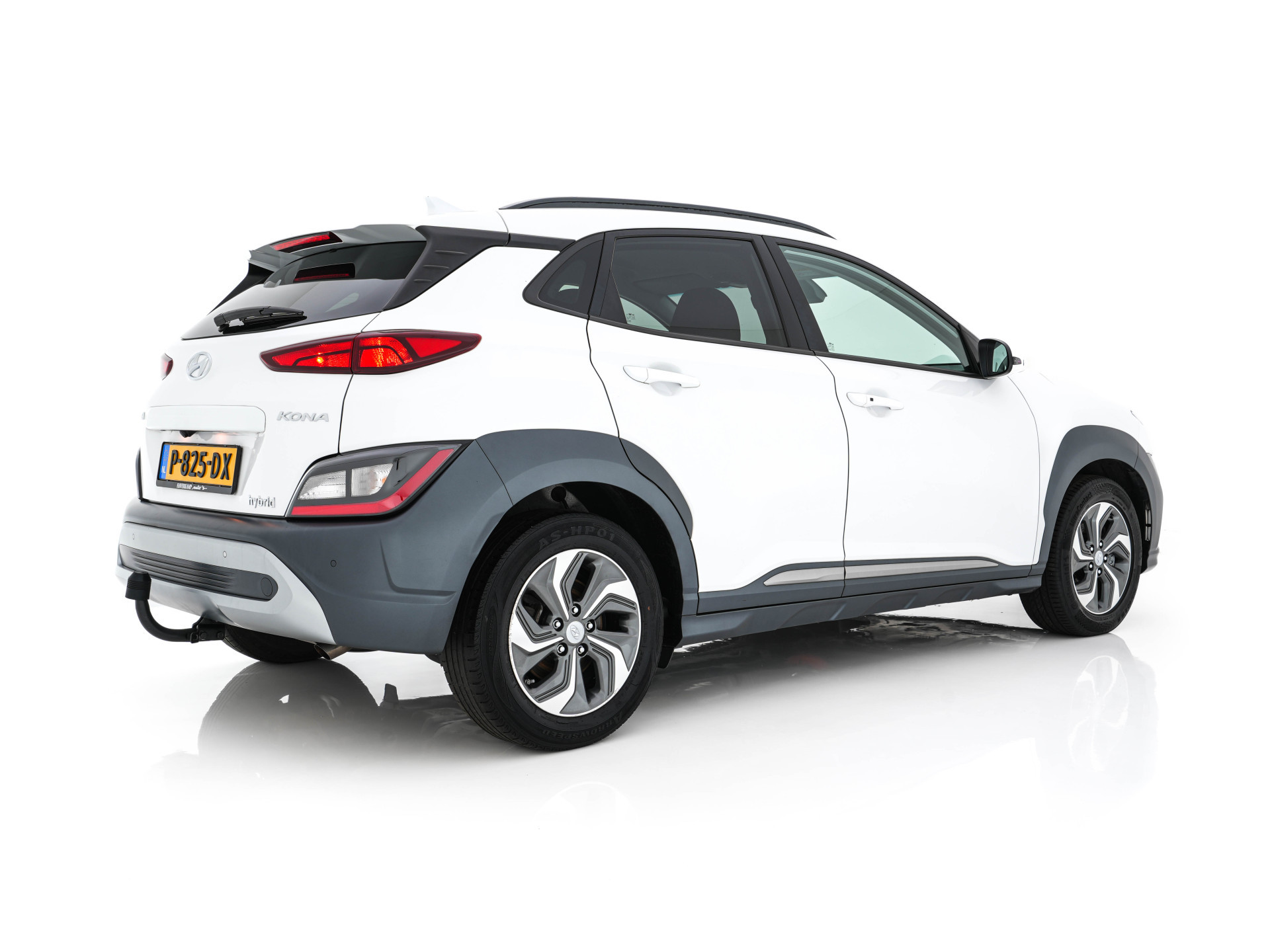 Hyundai Kona 1.6 GDI HEV Fashion (INCL-BTW) Aut. *NAVI-FULLMAP | DIGI-COCKPIT | FULL-LED | KEYLESS | CAMERA | HEAD-UP | SHIFT-PADDLES | DAB | COMFORT-SEATS | PRIVACY-GLASS | TOWBAR | 16 "ALU*